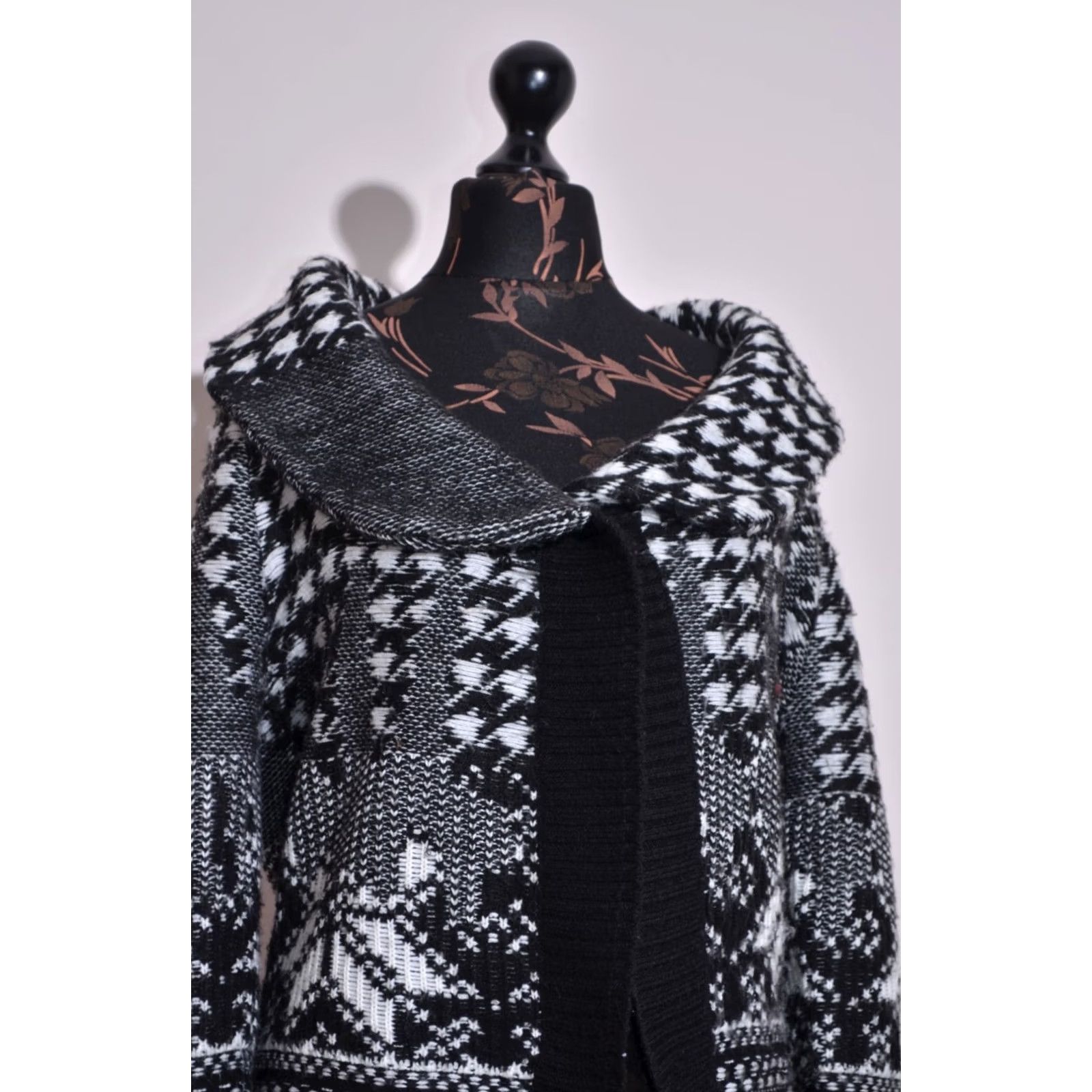 Desigual Desigual Women's Knitted Jacket Cardigan Long Sleeve 1 Snap Button Size L Grey Coatigan Overcoat Casual Womens Size L / US 10 / IT 46 - 3 Thumbnail
