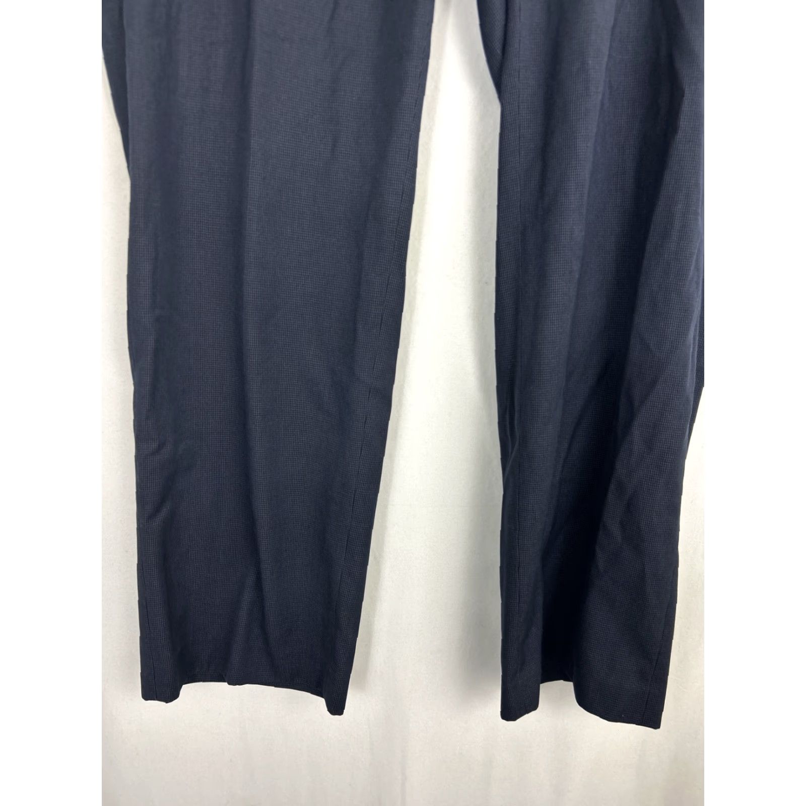 Ralph Lauren Lauren Ralph Lauren Dress Pants Geometric Polyester Rayon Mens 36x30 Blue Black 36 Regular Inseam 30 Dress Pants Mens Blue Geometric Pattern Size US 36 / EU 52 - 2 Thumbnail