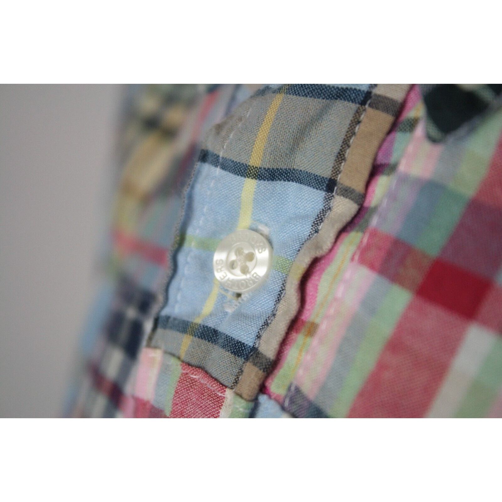 Brooks Brothers Vintage Brooks Brothers 346 Patchwork Plaid Shirt Button Up Size US L / EU 52-54 / 3 - 3 Thumbnail