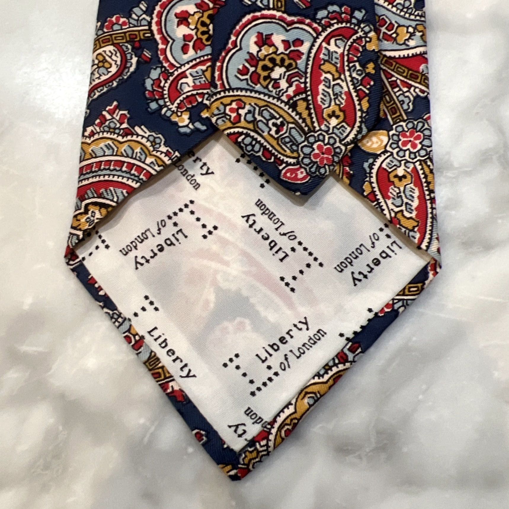Liberty London VINTAGE Liberty Necktie Paisley Blue Goldwater Silk Tie Men’s England Jacquard 57"-60" Classic Theme Paisley Size ONE SIZE - 6 Thumbnail