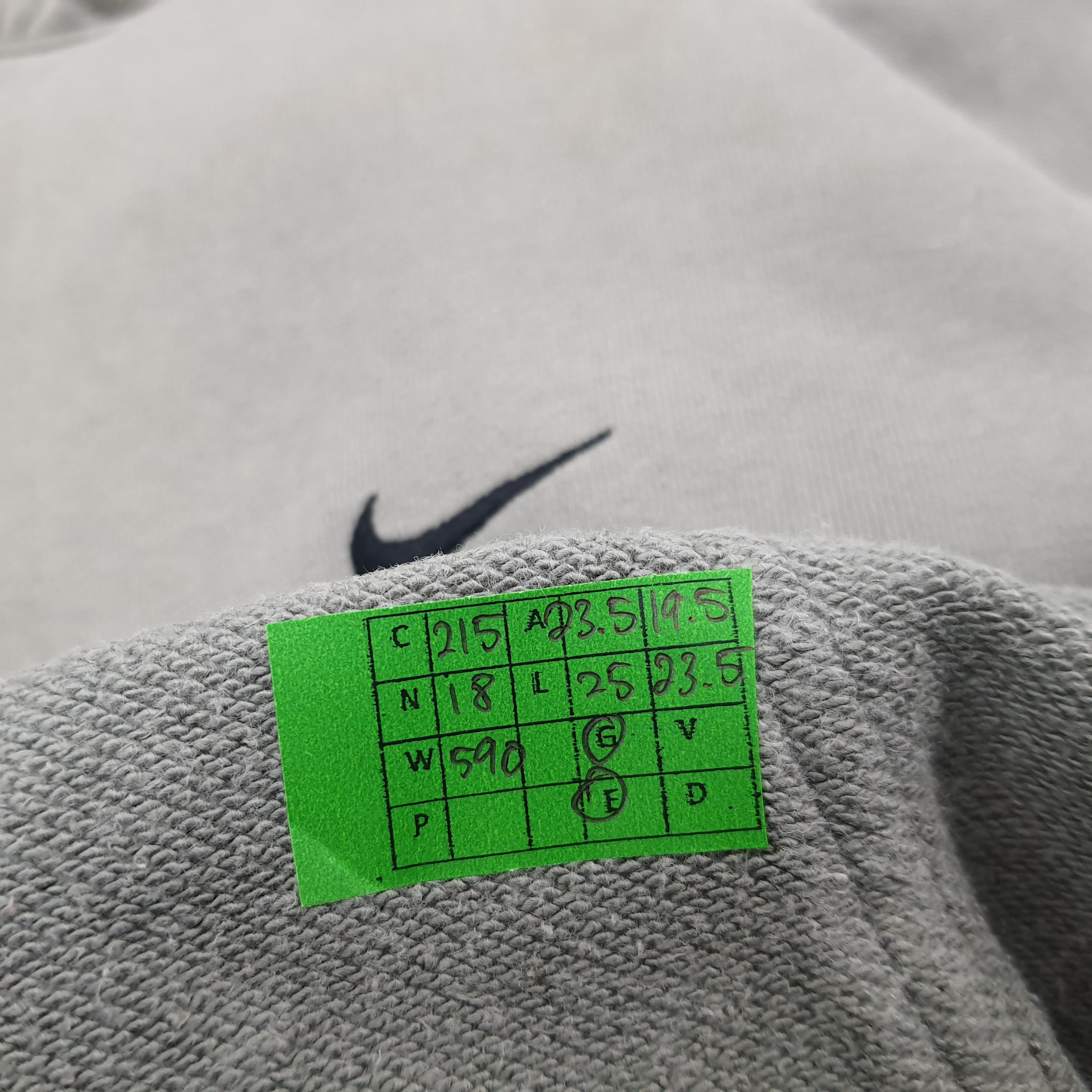 Nike × Vintage Vintage NIKE Embroidered Swoosh Hoodie C215N18 Size US L / EU 52-54 / 3 - 8 Thumbnail