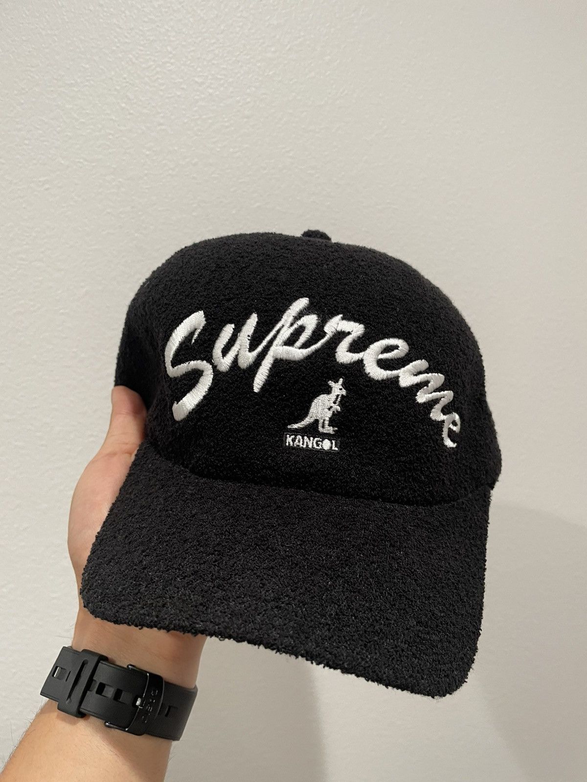 帽子 KANGOL BERMUDA 504 SUPREME BLACK 帽子 KANGOL BERMUDA 504 SUPREME BLACK Kangol Bermuda 504