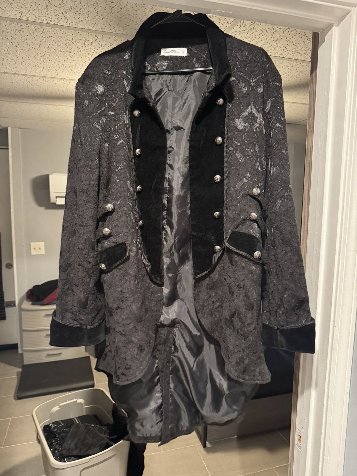 Other Orchid Bloom Black Pirate Coat Size US XL / EU 56 / 4 - 5 Thumbnail