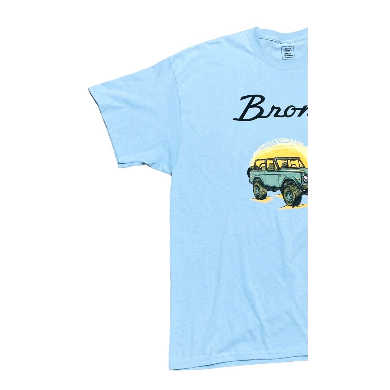 Ford VINTAGE Ford Bronco Country Short Sleeve Graphic Tee Shirt Mens 2XL Blue Cotton T-Shirt Cars Transportation Cowboys Size US XXL / EU 58 / 5 - 2 Thumbnail