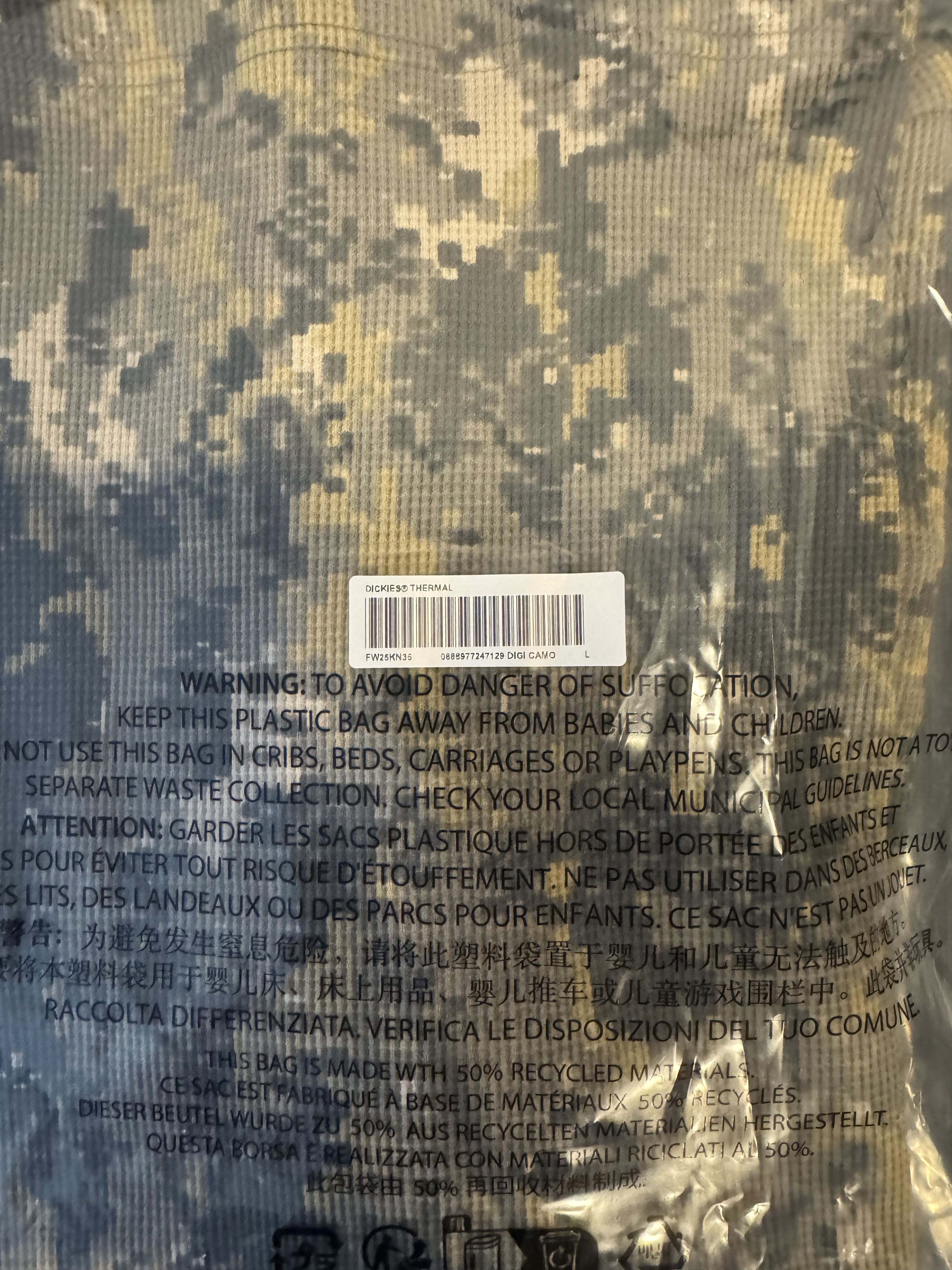 Dickies × Supreme Thermal Camo Size US L / EU 52-54 / 3 - 5 Thumbnail