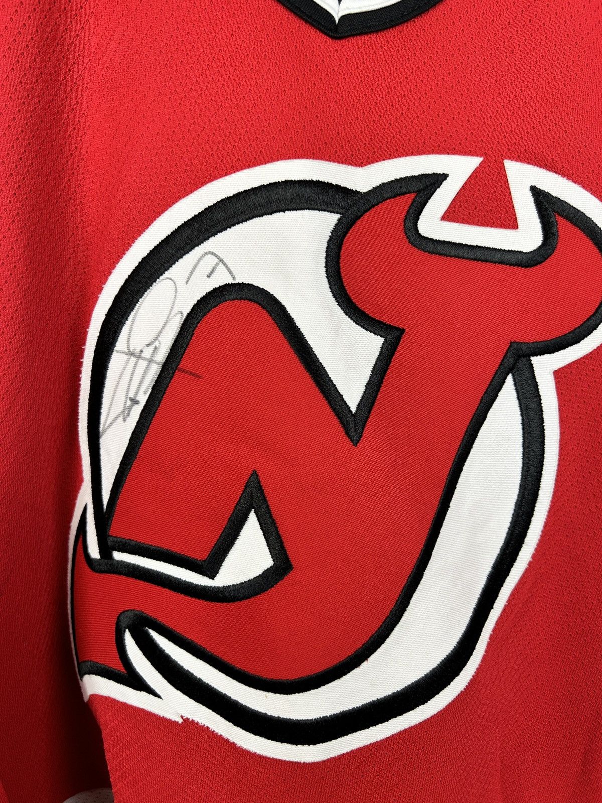 NHL Vintage CCM New Jersey Devils Niemela #23 Signed Jersey Size US M / EU 48-50 / 2 - 2 Thumbnail