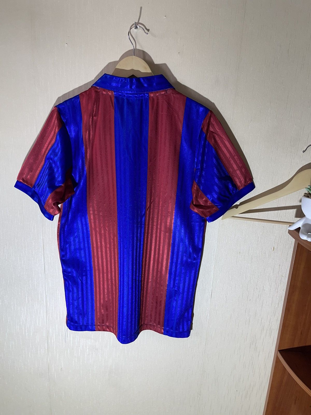 Vintage Barcelona score draw retro jersey vintage Size US M / EU 48-50 / 2 - 11 Thumbnail