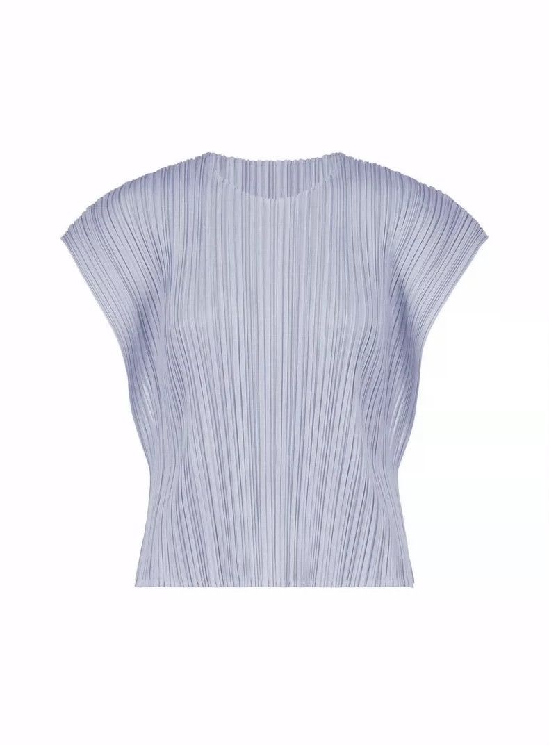 Issey Miyake Issey Miyake size:3 Purple matte soft French sleeve shirt Size XS / US 0-2 / IT 36-38 - 1 Thumbnail