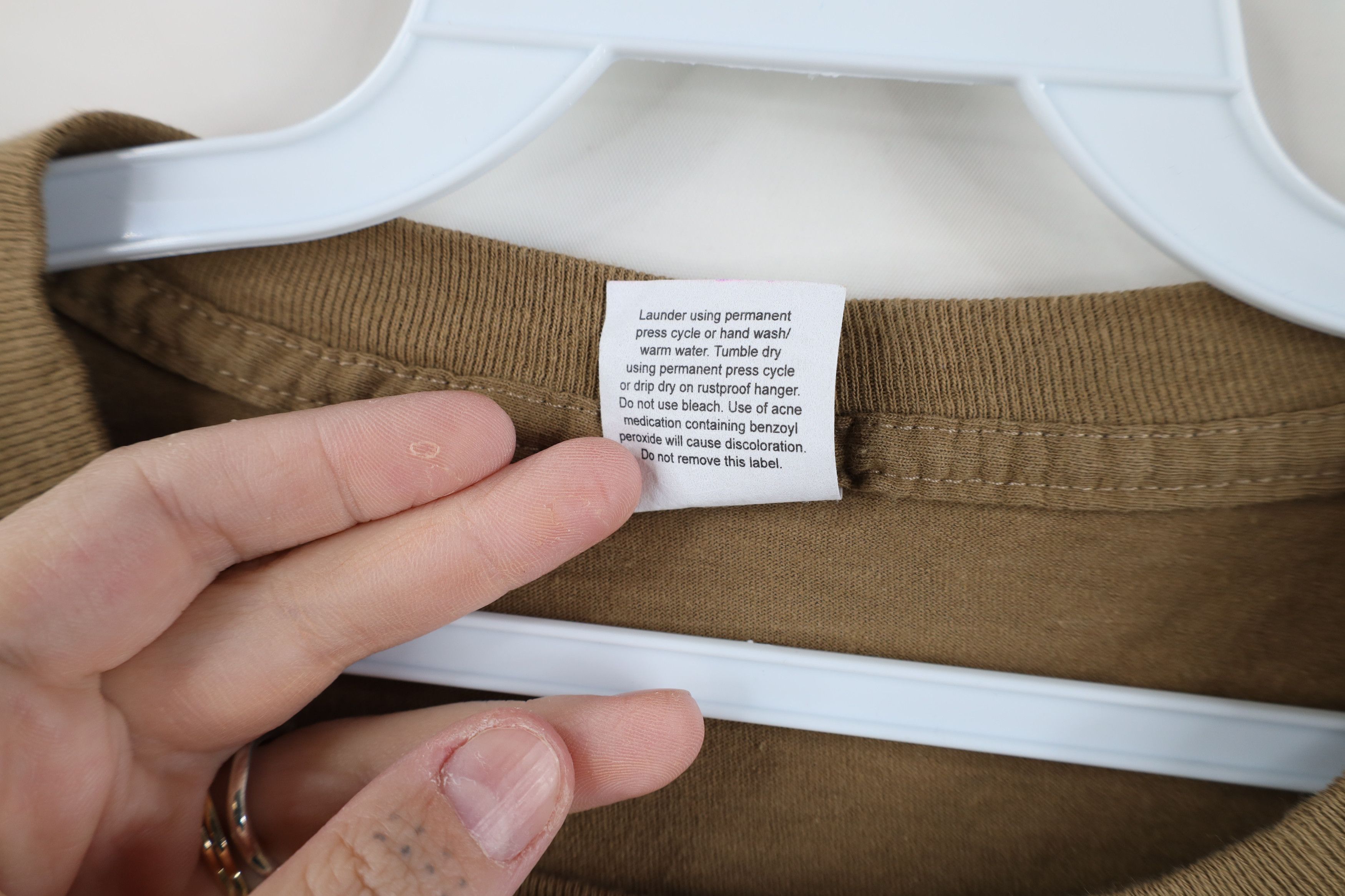 Vintage Vintage 90s Streetwear Blank Short Sleeve T-Shirt Cotton USA Size US L / EU 52-54 / 3 - 9 Thumbnail