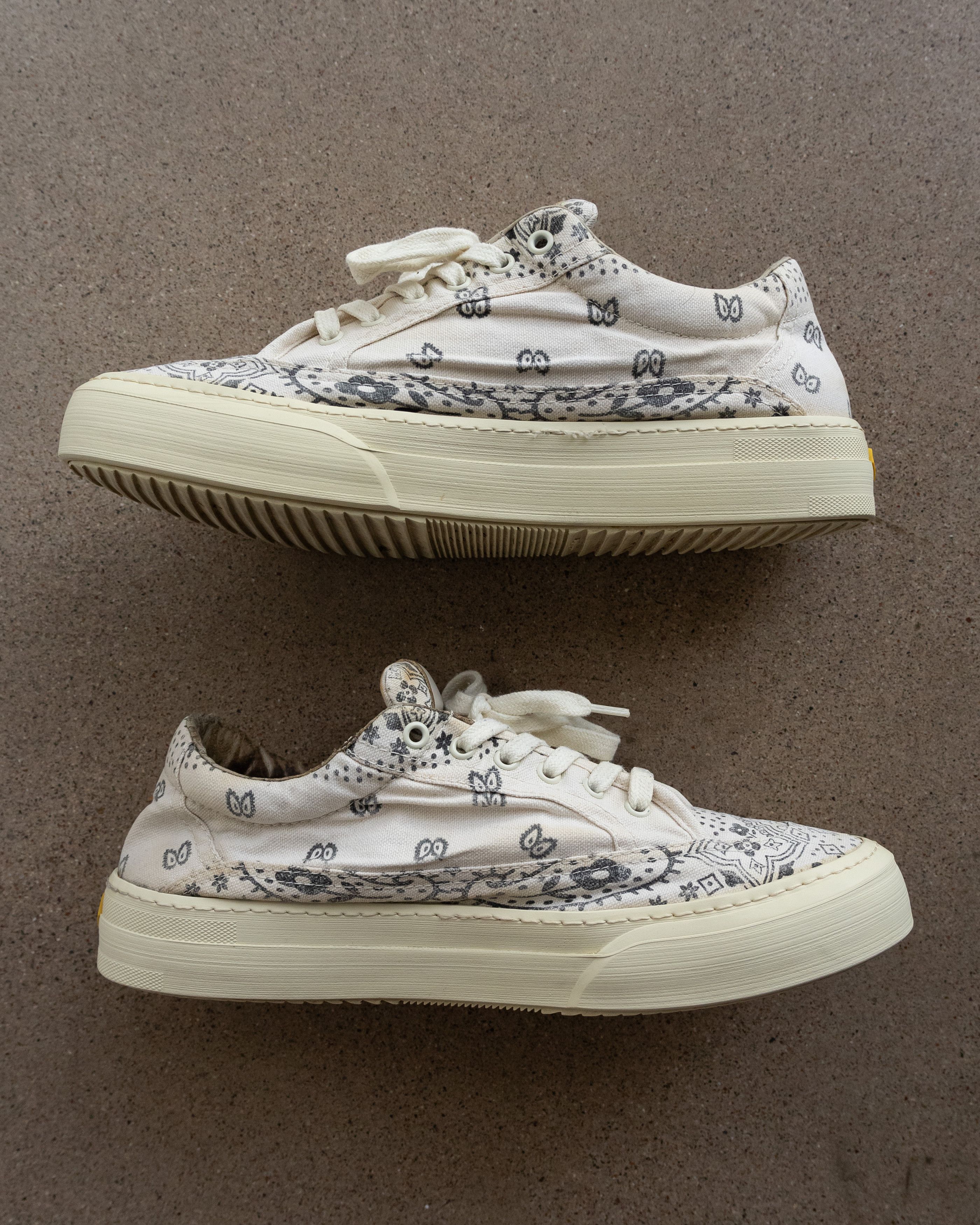Rhude Rhude V2 Sneaker Bandana White Low Top Canvas Men's 10 Size US 10 / EU 43 - 5 Thumbnail