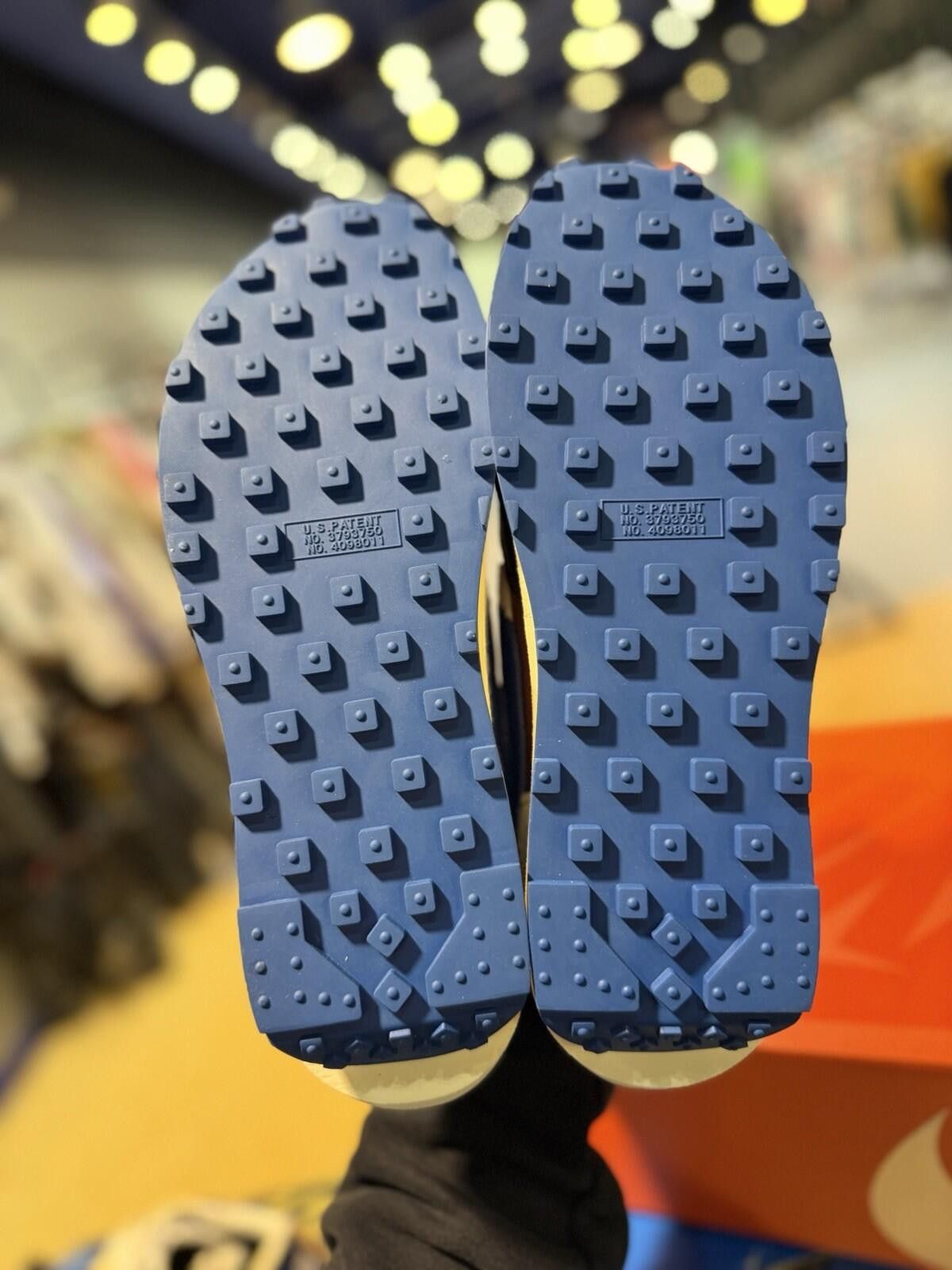Nike Size 10.5 - Nike sacai x Undercover x LDWaffle Night Size US 10.5 / EU 43-44 - 9 Thumbnail