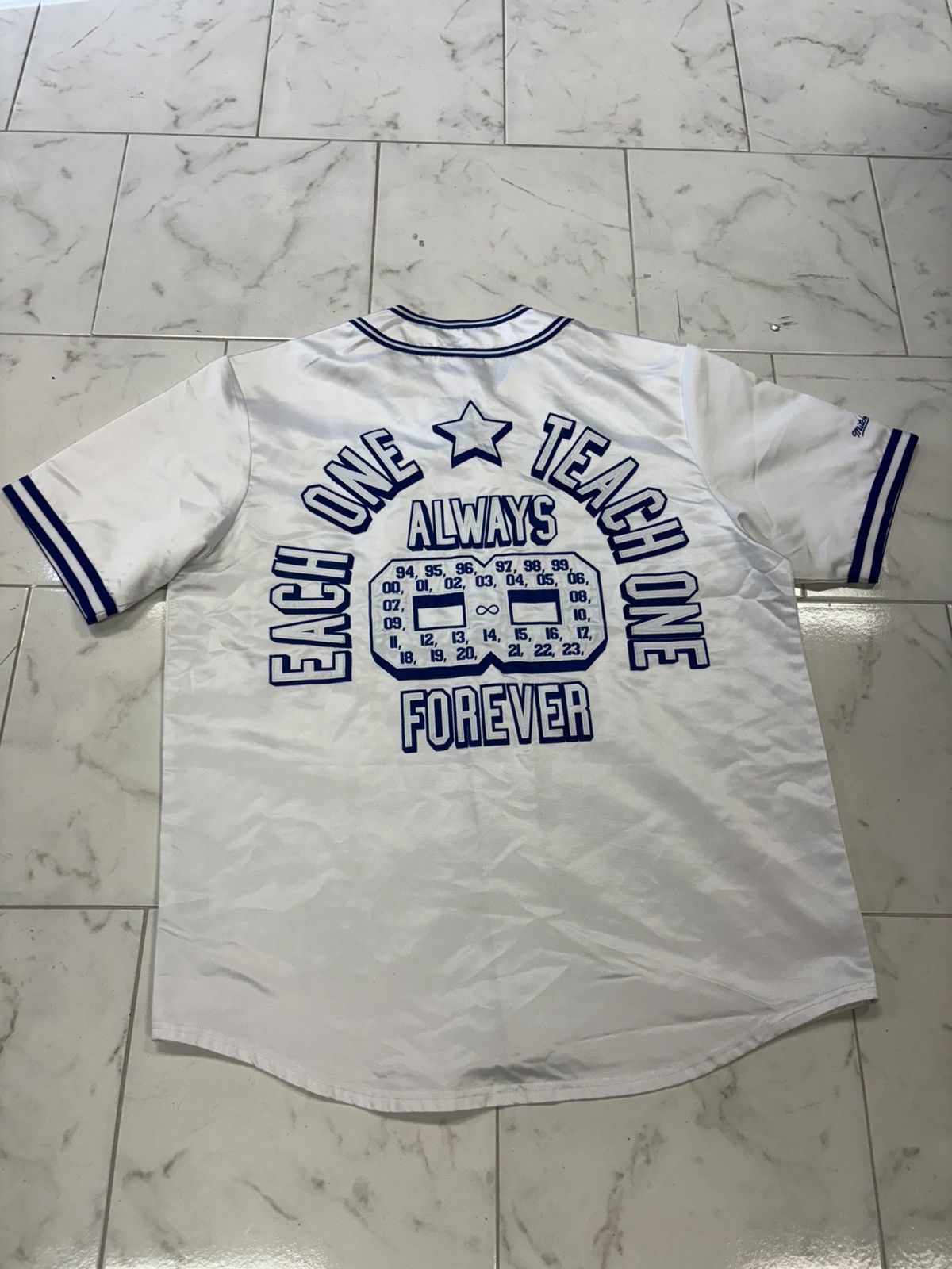 Mitchell & Ness × Supreme Supreme Mitchell and Ness Satin Baseball jersey white Size US L / EU 52-54 / 3 - 2 Thumbnail