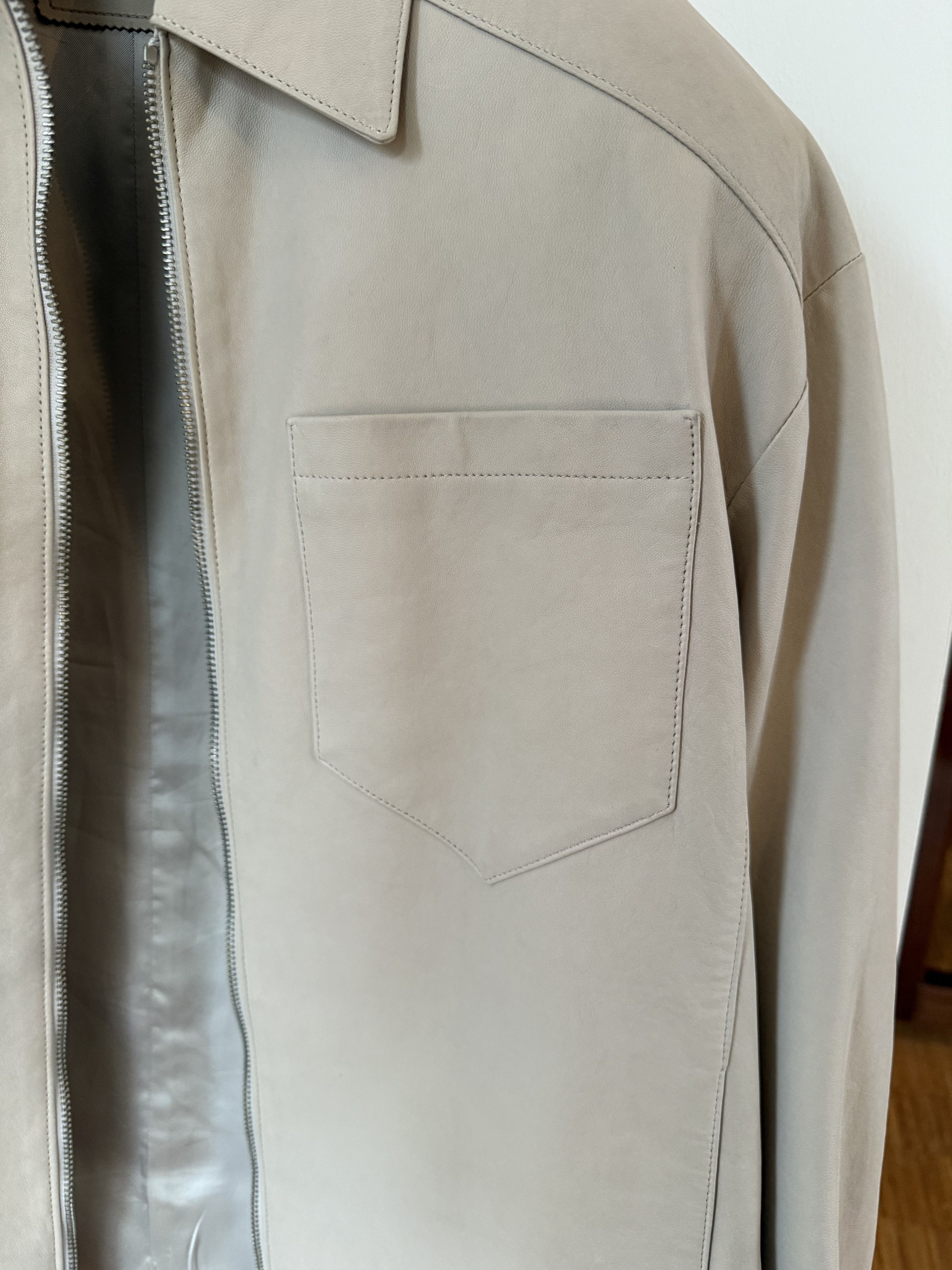 Prada Prada Leather Shirt Jacket in cream Size US S / EU 44-46 / 1 - 3 Thumbnail