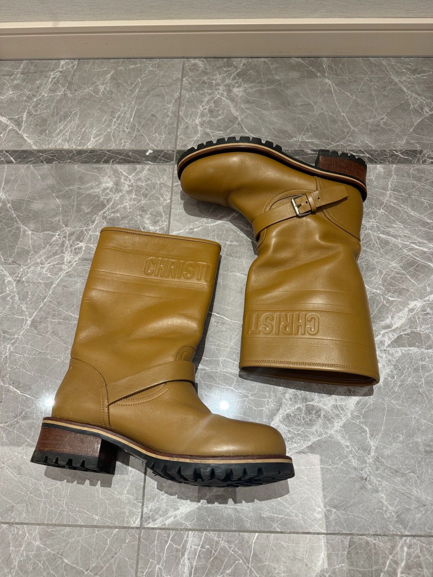 Dior Dior mid-calf boots nappa camel/brown 37.5 98new Size US 7 / IT 37 - 6 Thumbnail