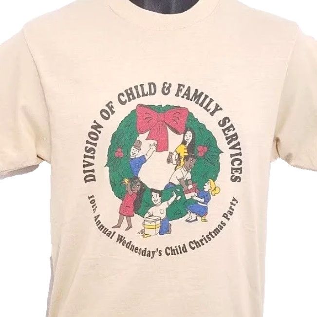 Hanes VINTAGE Hanes Christmas T Shirt Mens Small Beige 80s Made In USA Crew Neck Short Sleeve Graphic Tee Christmas Mens Beiges 50/50 Fleece? Size US S / EU 44-46 / 1 - 2 Thumbnail