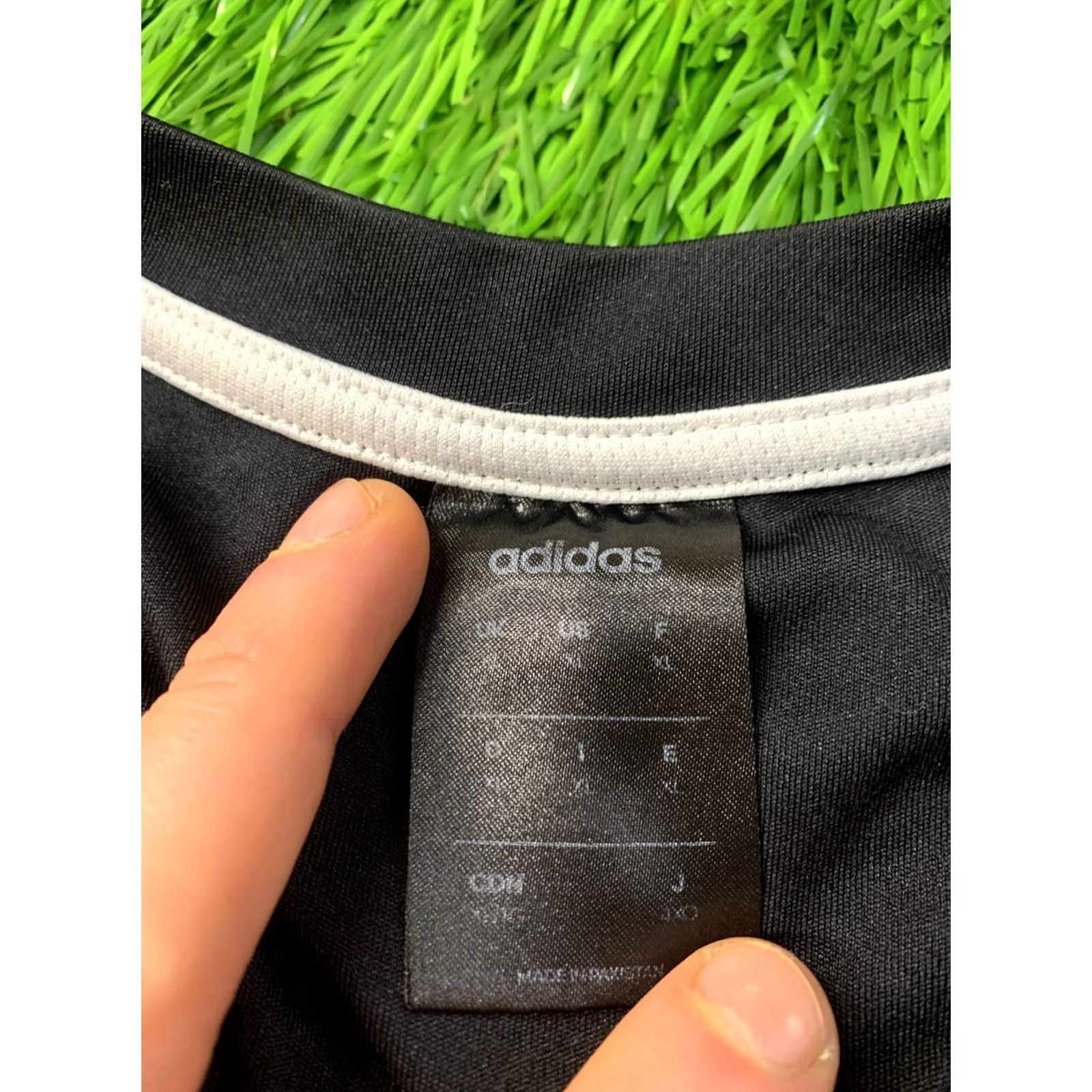 Adidas ADIDAS PERFORMANCE CLIMALITE ORIGINAL 2019 FOOTBALL SOCCER SHIRT JERSEY SIZE XL Size US XL / EU 56 / 4 - 4 Thumbnail