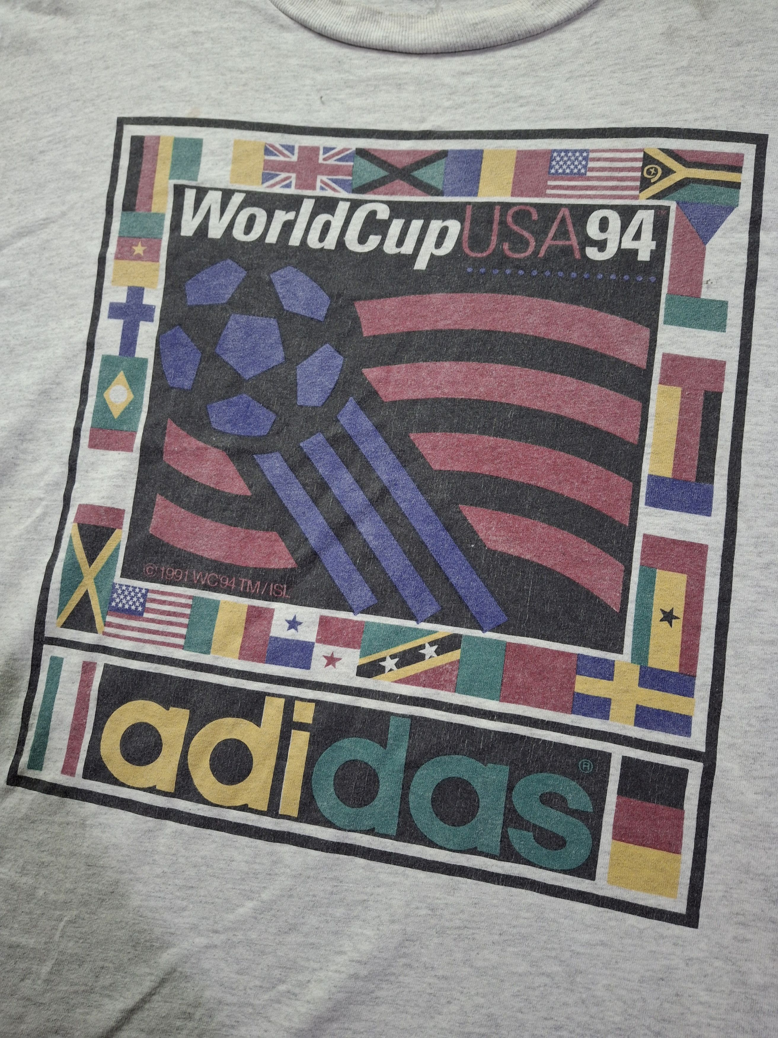 Vintage Vintage Adidas worldcup 1994 tee Size US L / EU 52-54 / 3 - 4 Thumbnail