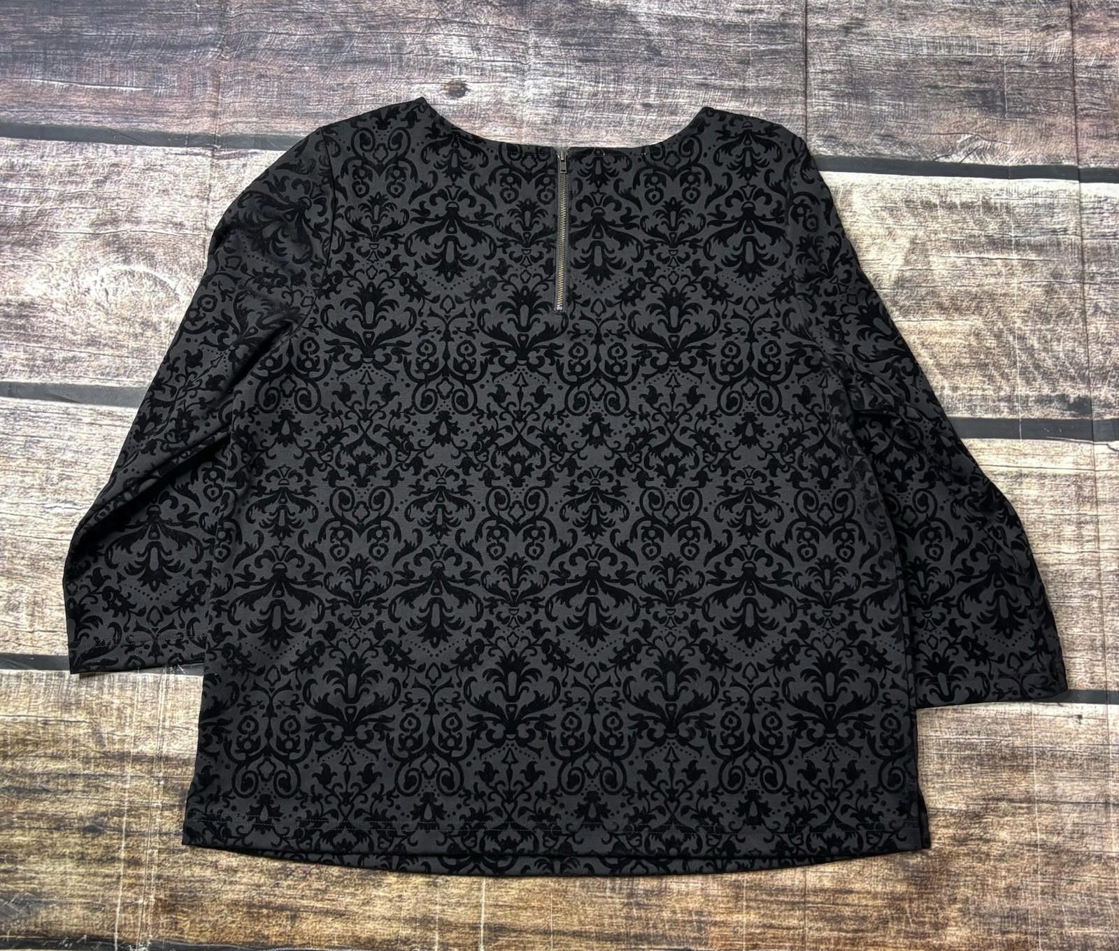 Talbots Talbots Top Women's Large Black Velvet Burnout Formal Size L / US 10 / IT 46 - 3 Thumbnail
