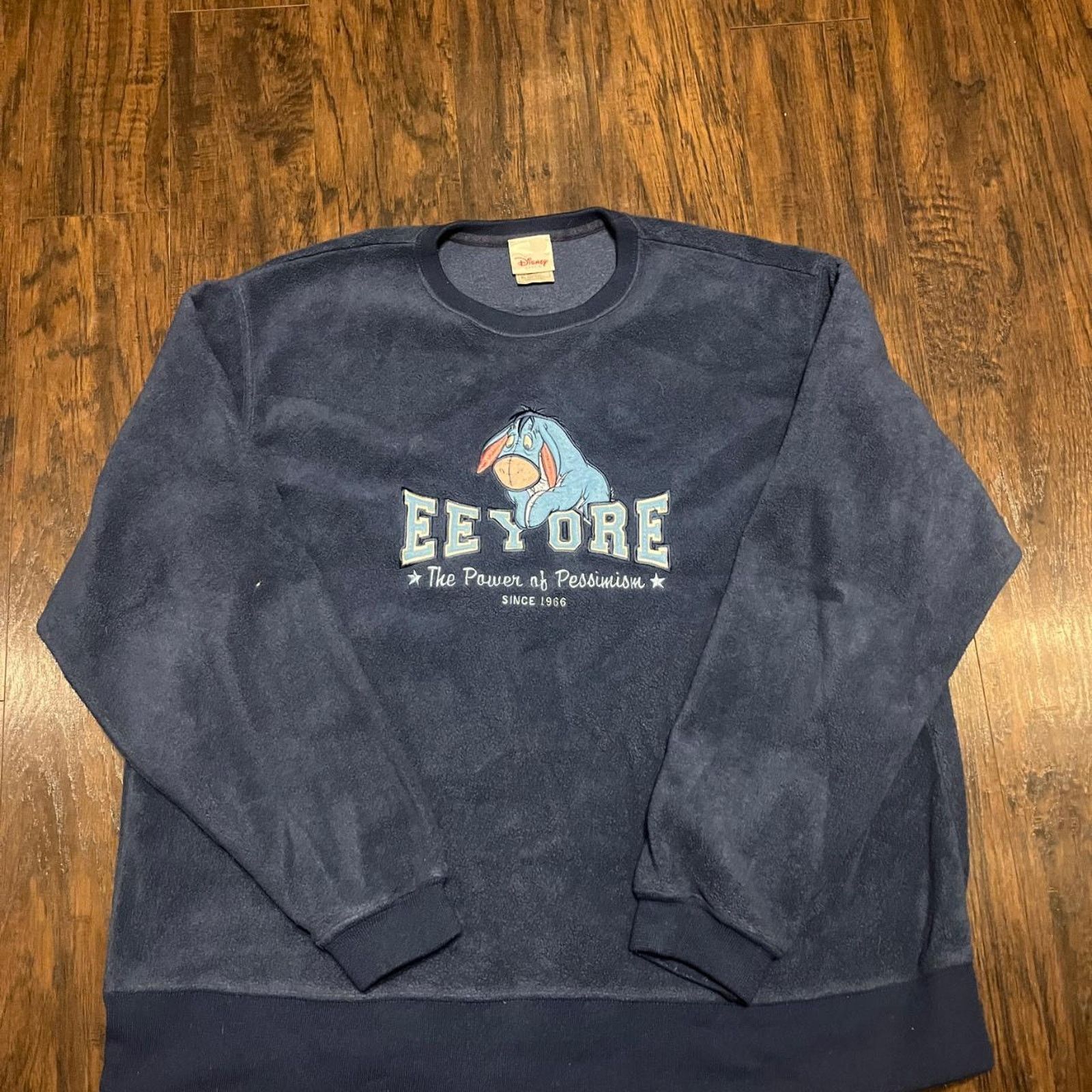 Disney Y2k embroidered Eeyore Disney crewneck Size XL / US 12-14 / IT 48-50 - 1 Thumbnail