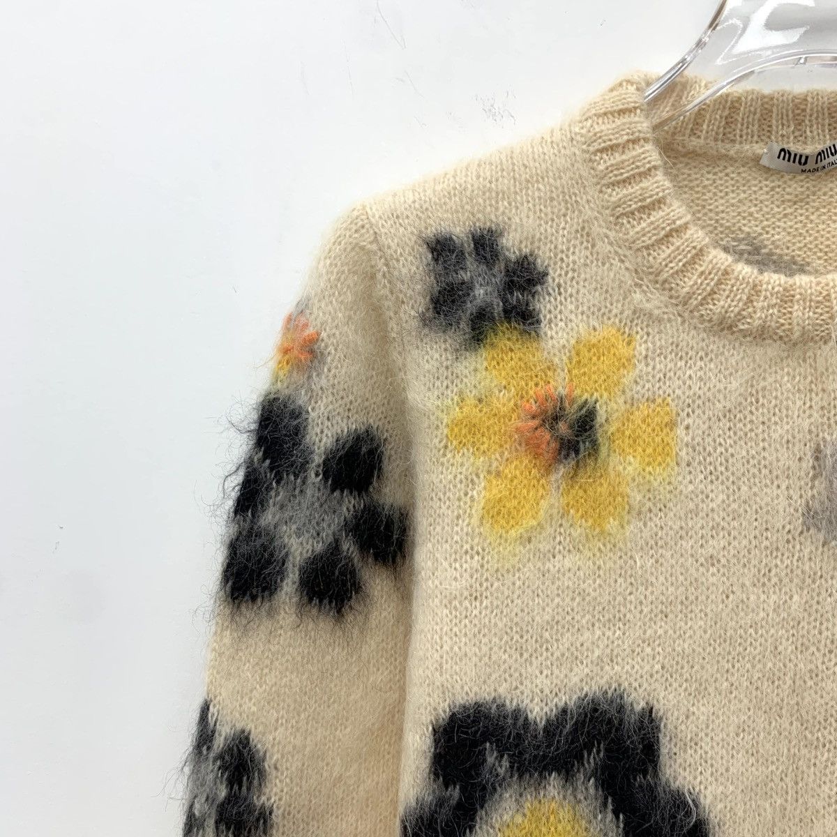 Miu Miu Miu Miu Yellow Mohair Long Sleeve Knit Sweater K26WX Size S / US 4 / IT 40 - 3 Thumbnail