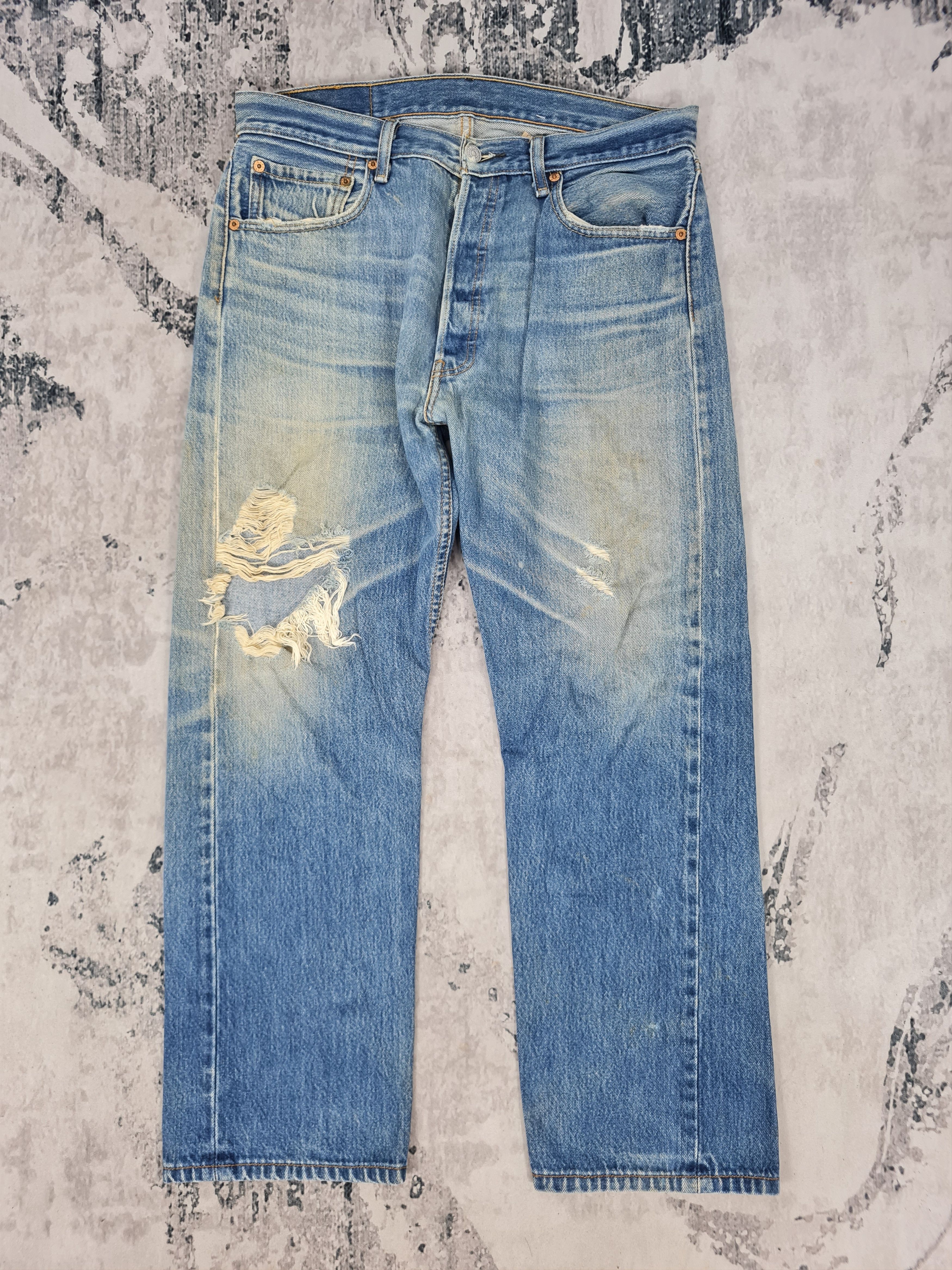 Levi's Vintage Clothing LEVIS 501 Ripped Cropped Stone Wash Jeans L0388 Size 34X27 Size US 34 / EU 50 - 1 Thumbnail