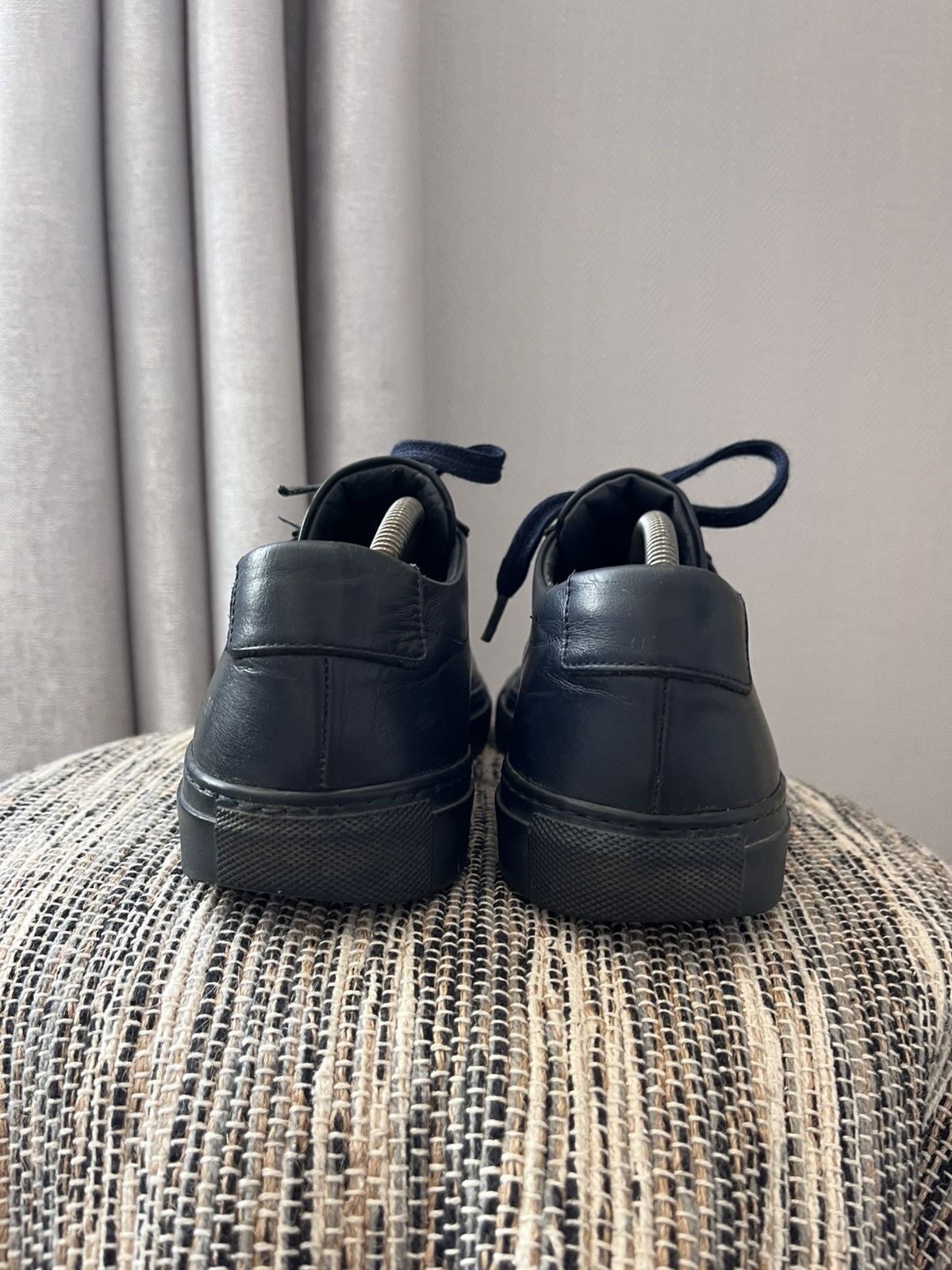 Common Projects × Designer Common Projects Achilles Low Sneakers Navy leather shoes Size US 8 / EU 41 - 4 Thumbnail