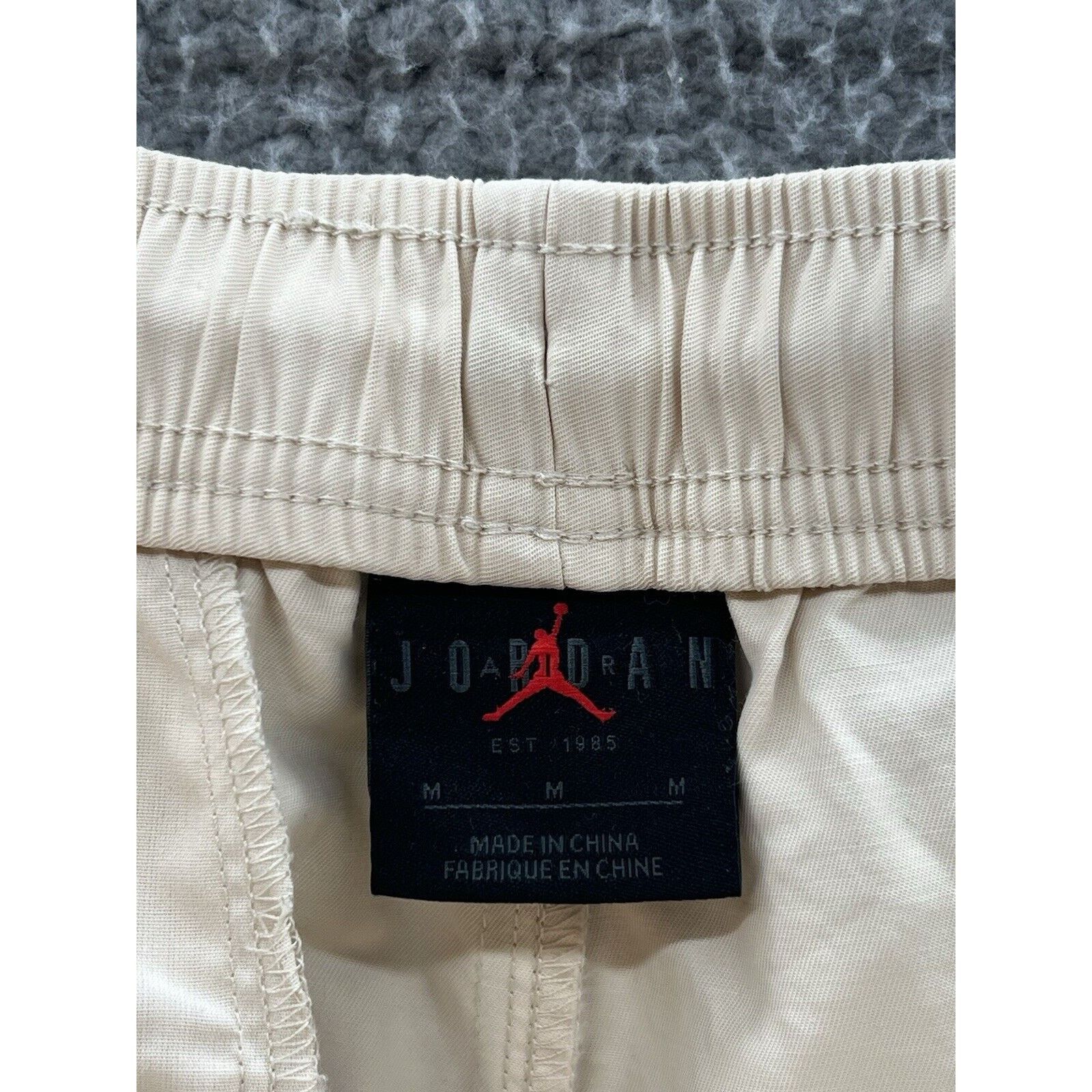 Jordan Brand Nike Jordan Essentials Woven Pants Light Brown Size Medium Size US 34 / EU 50 - 3 Thumbnail