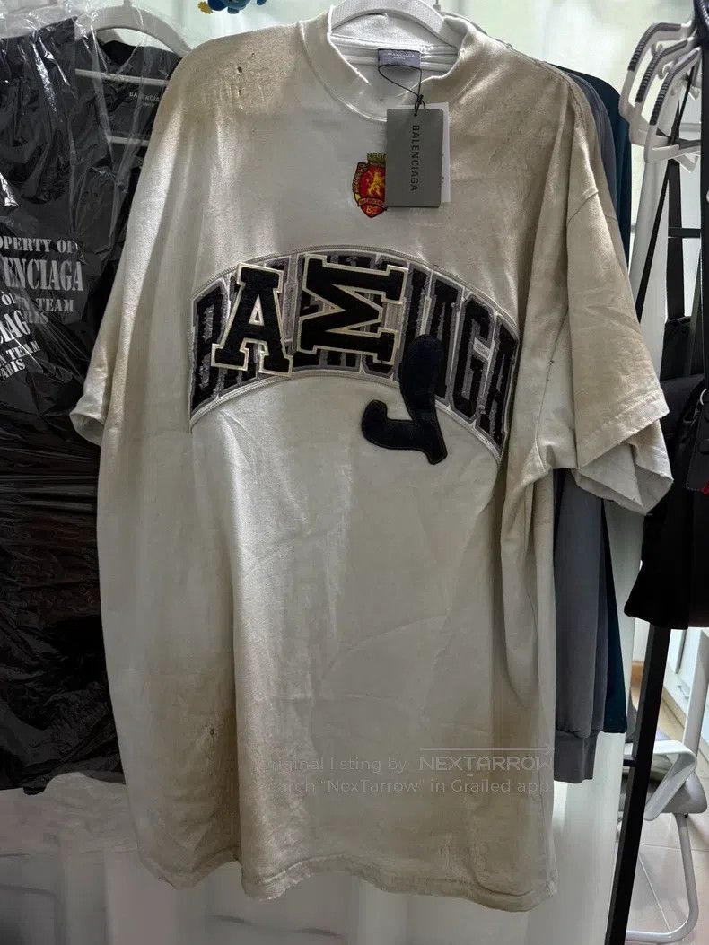 Balenciaga Balenciaga Manchester United Embroidered Mud-Dyed Destroye Size US M / EU 48-50 / 2 - 1 Thumbnail
