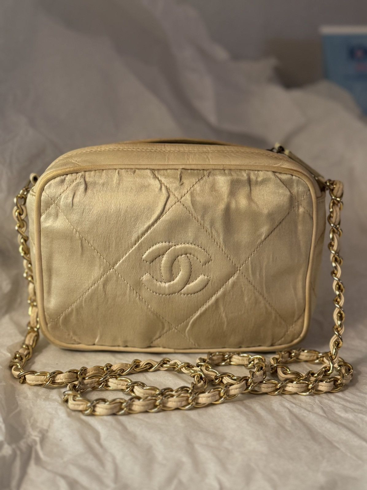 Chanel Vintage Chanel Crossbody Beige Stitched Leather Satin Bag Size ONE SIZE - 3 Thumbnail