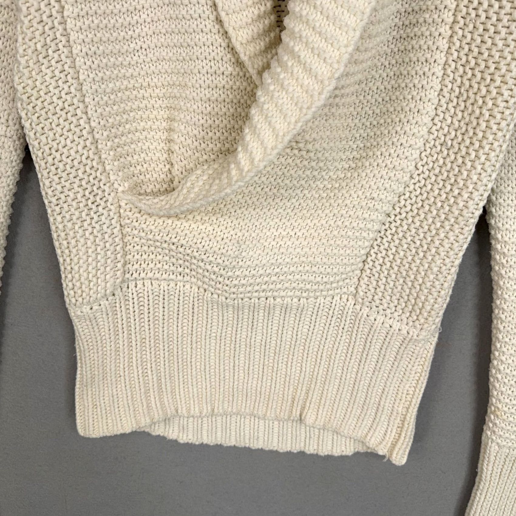 American Eagle Outfitters American Eagle Sweater Pullover Womens S White Chunky Cozy Size S / US 4 / IT 40 - 3 Thumbnail