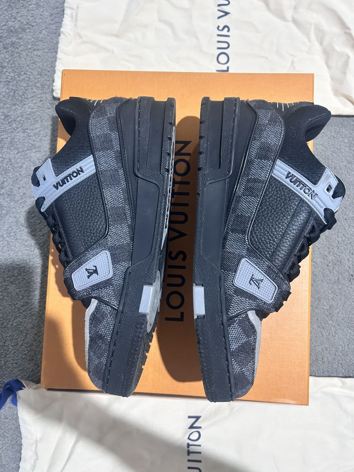 Louis Vuitton Louis Vuitton trainer sneaker Size US 8 / EU 41 - 3 Thumbnail
