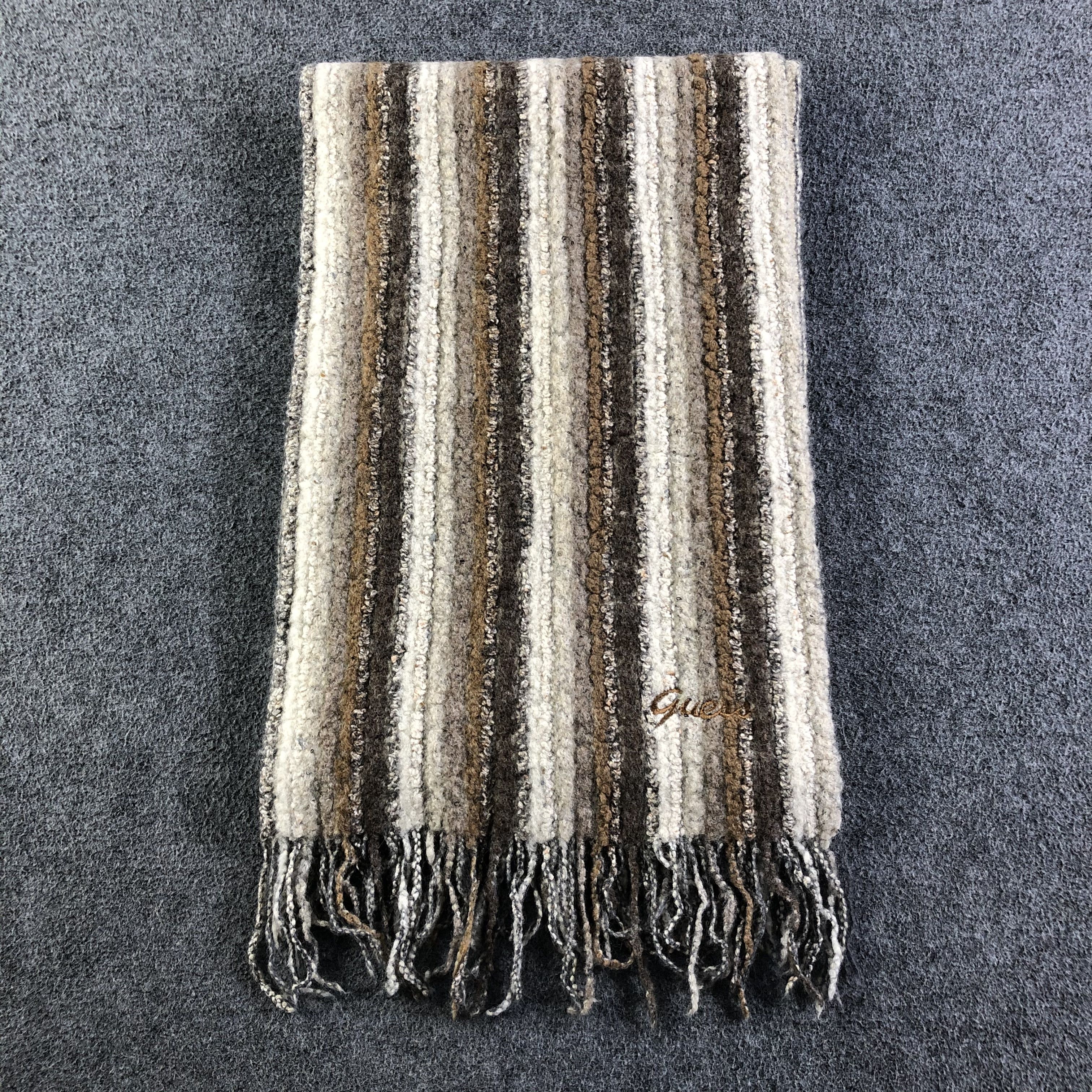 Guess Guess Wool Scarf / Muffler / Neckwear P050 Size ONE SIZE - 2 Thumbnail