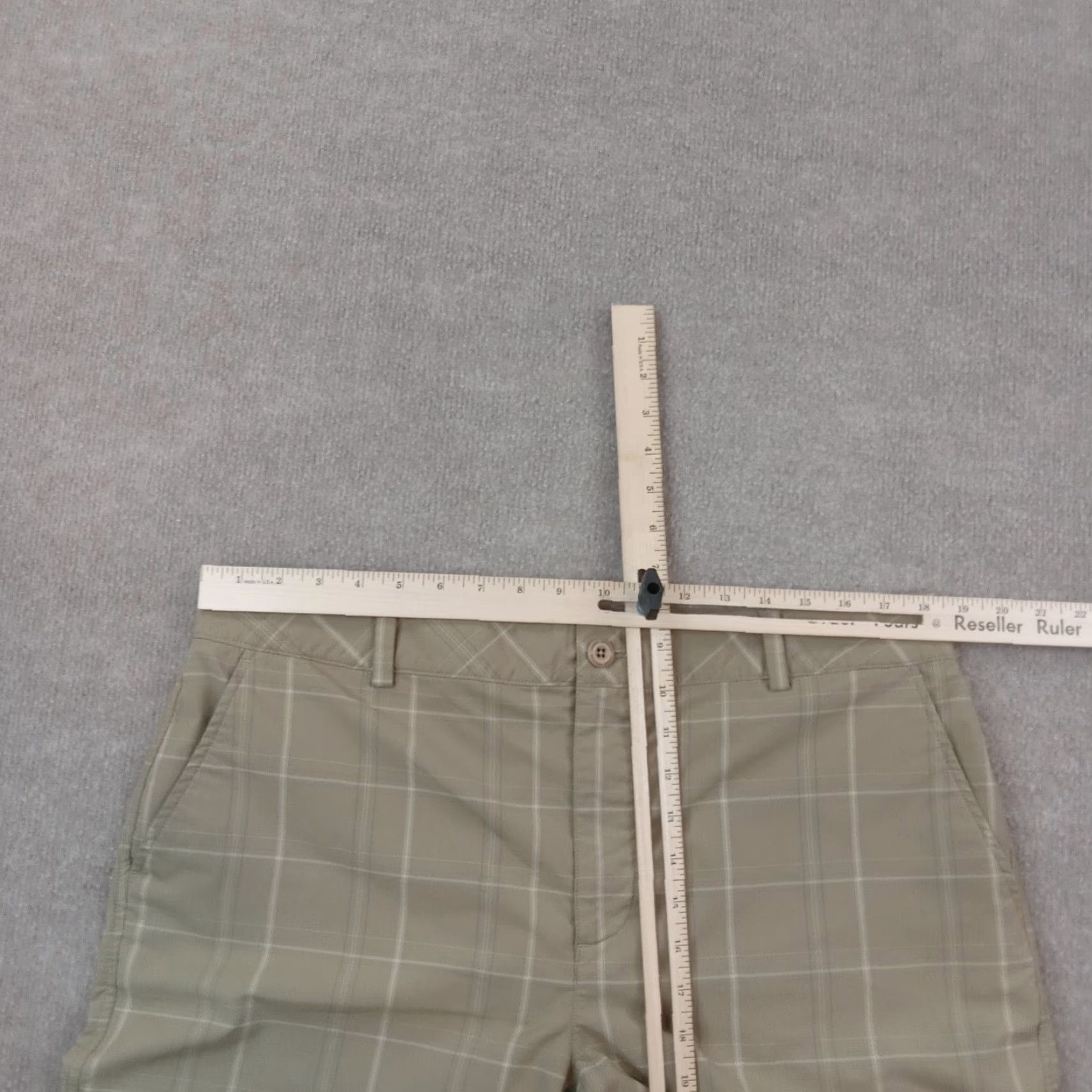 Under Armour Under Armour Mens Chino Shorts Brown Plaid Size 36 Regular Size US 36 / EU 52 - 5 Thumbnail