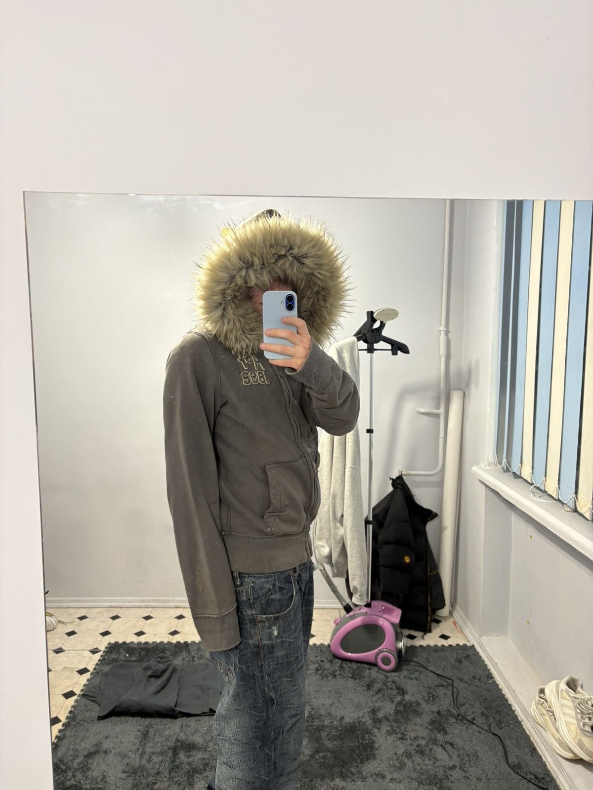 Abercrombie & Fitch Abercrombie & Fitch Y2K Fur Hoodie Size US L / EU 52-54 / 3 - 9 Thumbnail