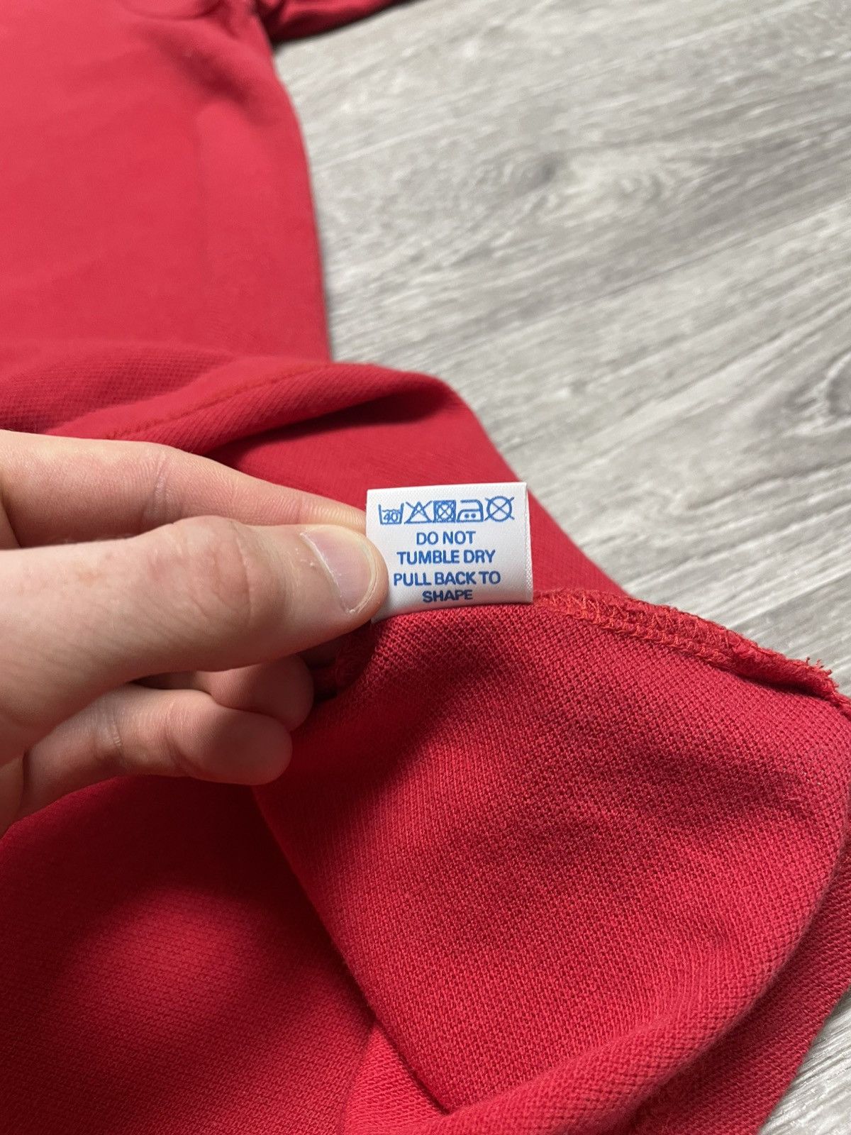 Burberry Vintage Burberrys Red Polo Shirt 90s Size US L / EU 52-54 / 3 - 8 Thumbnail