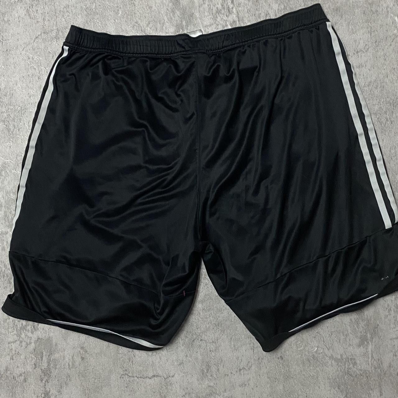 Adidas Adidas black and white sport shorts #sportswear Size US 34 / EU 50 - 4 Thumbnail