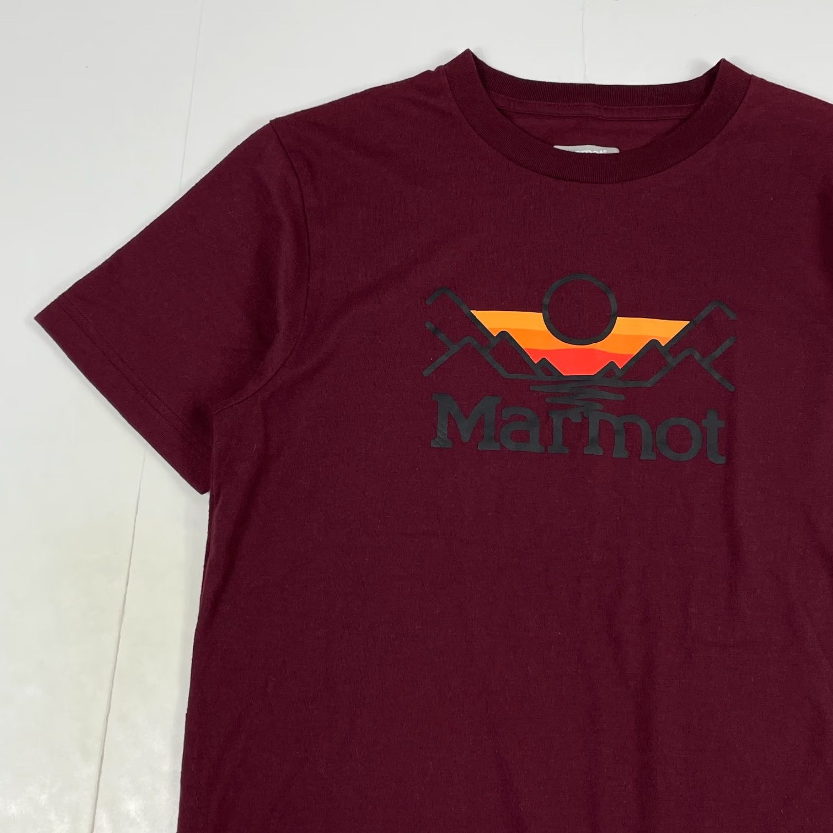 Marmot Marmot Shirt Mens JP Medium Red Maroon Short Sleeve Outdoor T-Shirt Crew Neck Cotton Logo Regular Size US M / EU 48-50 / 2 - 2 Thumbnail