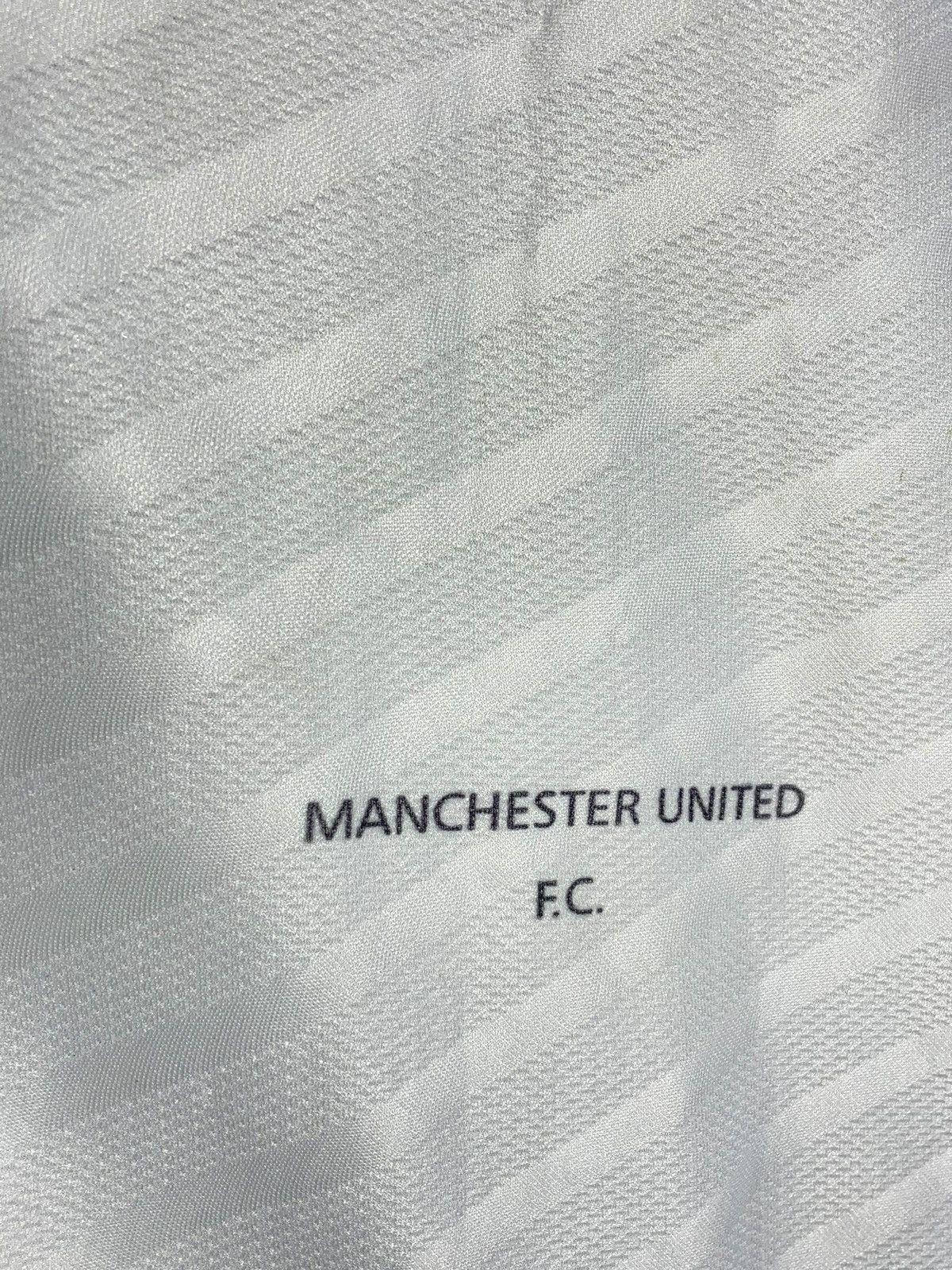 Umbro × Vintage Manchester United Umbro 1996/97 Away Vintage Football Shirt Size US M / EU 48-50 / 2 - 7 Thumbnail