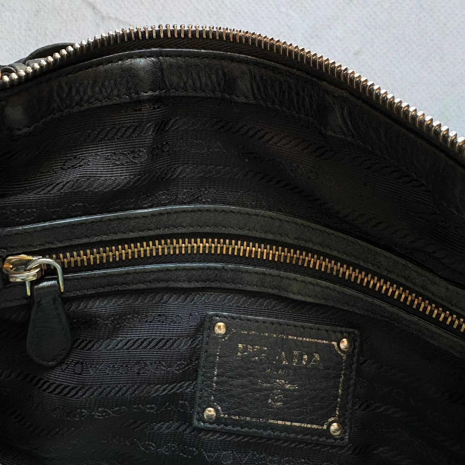 Prada Prada Vitello Daino Bag Leather Black Zip Tote handbag Size ONE SIZE - 8 Thumbnail