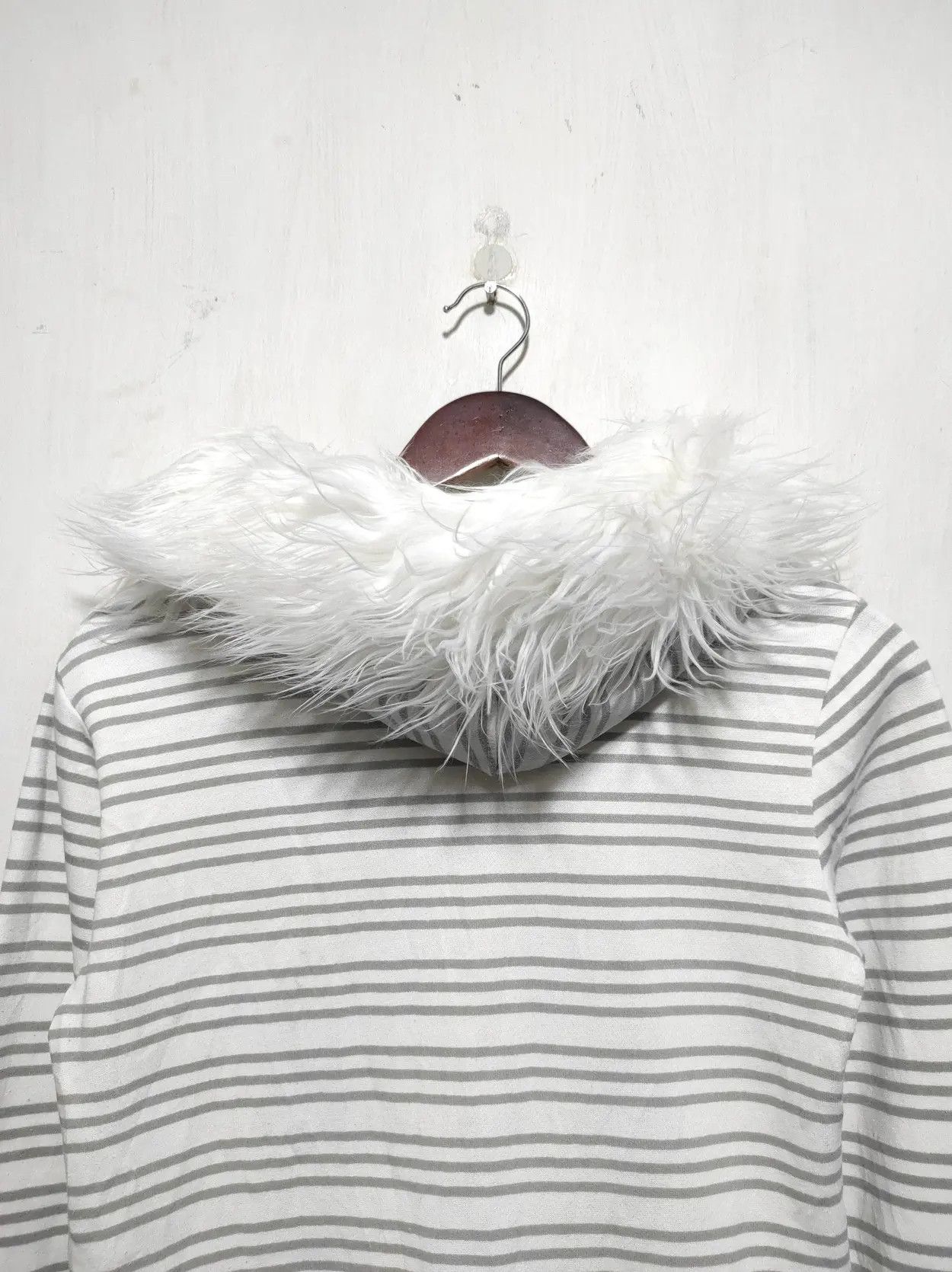 Ocean Pacific OP Sunwear Ocean Pacific stripe zip fur hoodie LGB style Size S / US 4 / IT 40 - 14 Thumbnail