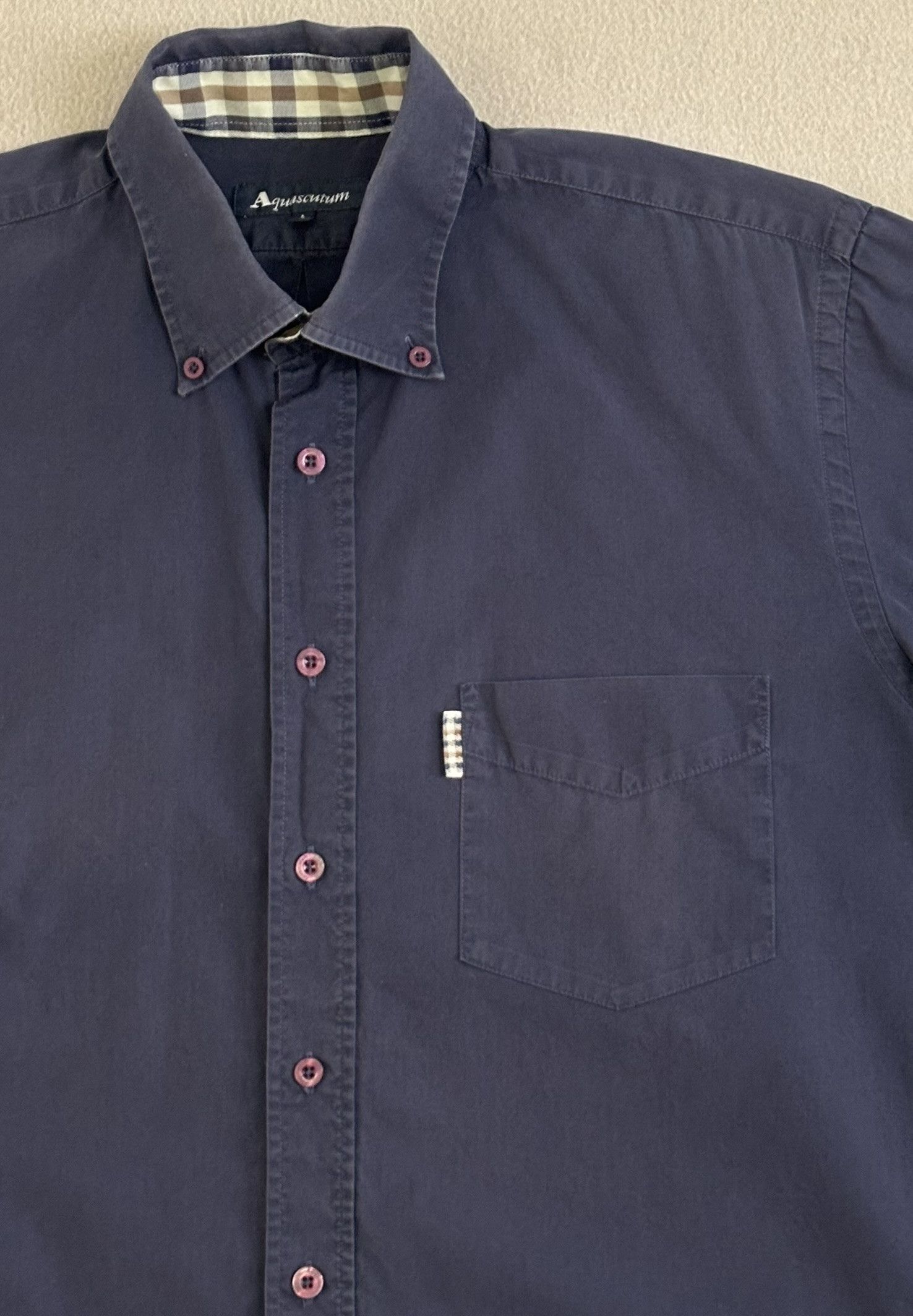 Aquascutum Aquascutum navy short shirt large Size US L / EU 52-54 / 3 - 8 Thumbnail