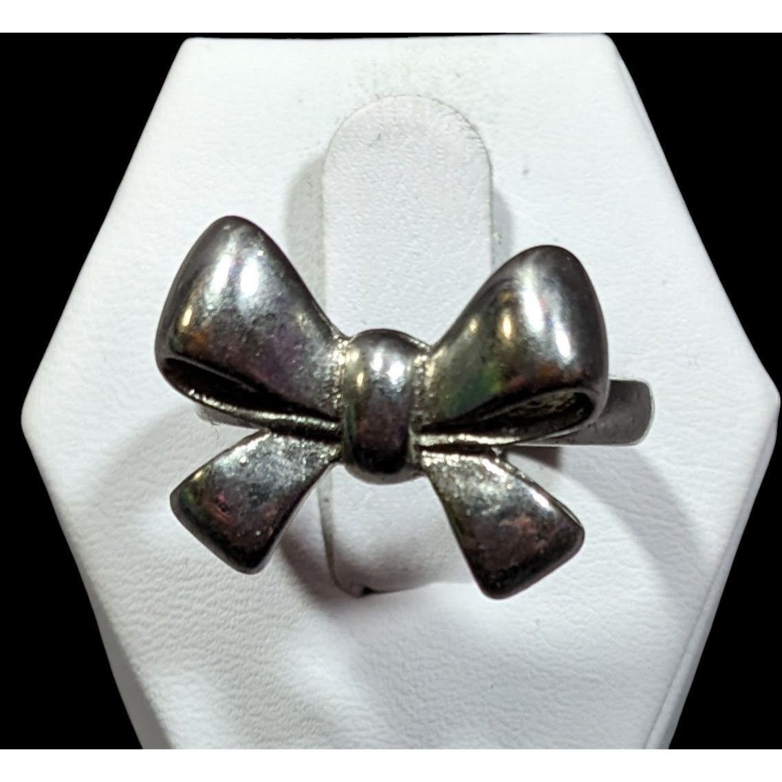 Other Vintage Coquette Silver Tone Bow Ring Size 7 1/2 Size ONE SIZE - 1 Thumbnail