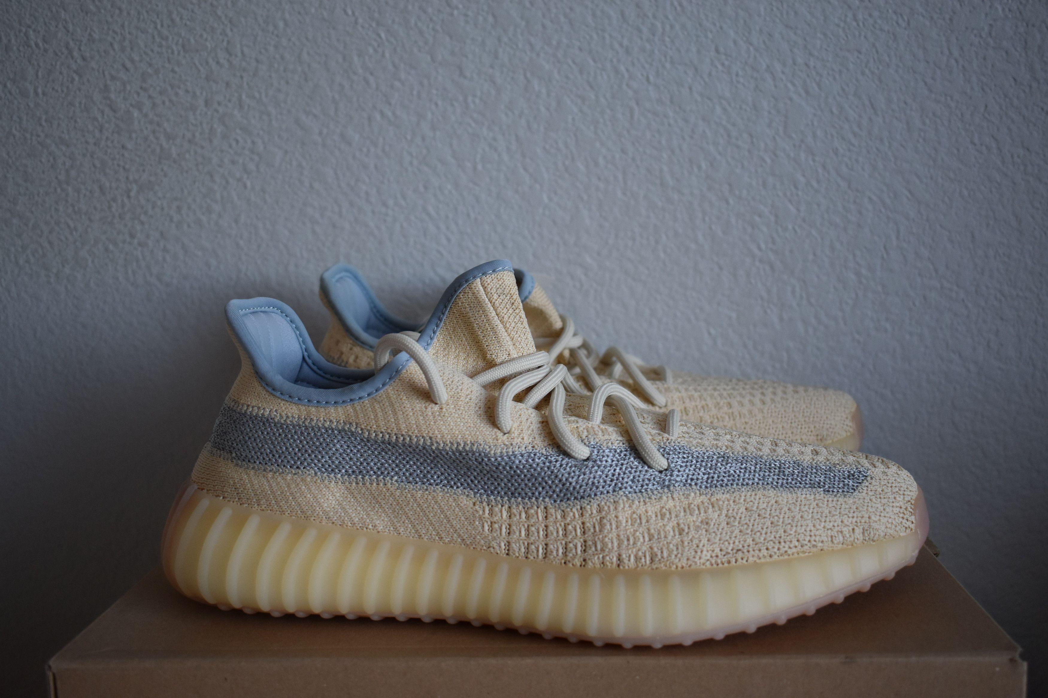 Adidas × Kanye West Yeezy Boost 350 V2 'Linen' Size US 8.5 / EU 41-42 - 3 Thumbnail