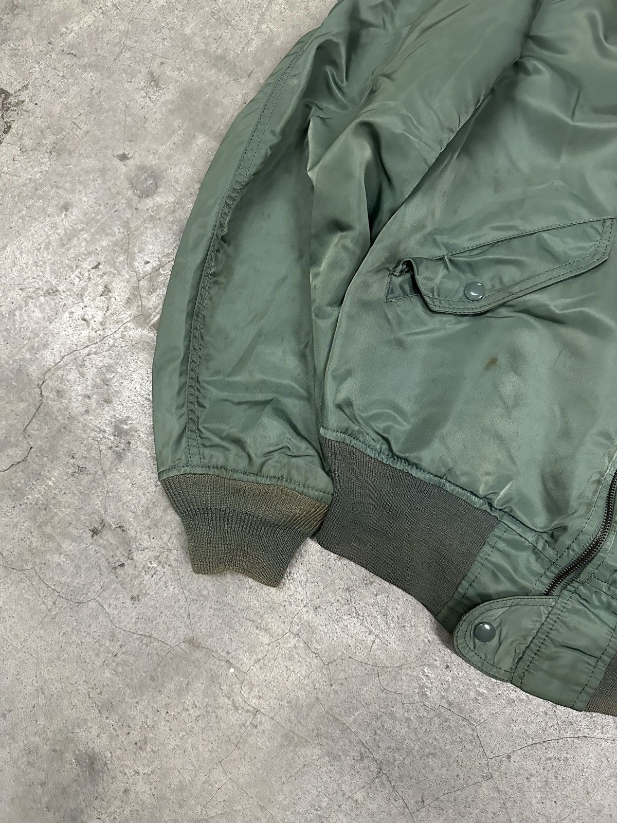 Alpha Industries × Vintage Vintage L-2B Alpha Industries Us Air Force Flight Jacket Size US M / EU 48-50 / 2 - 8 Thumbnail