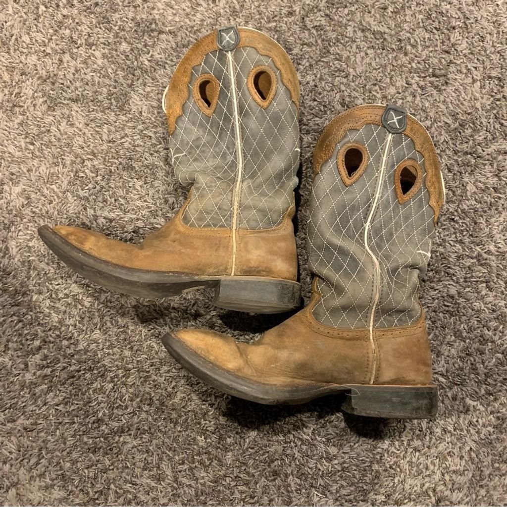 Supporto Nodo Twisted Cowboy – Capezzone Generico Con Stile Cowboy