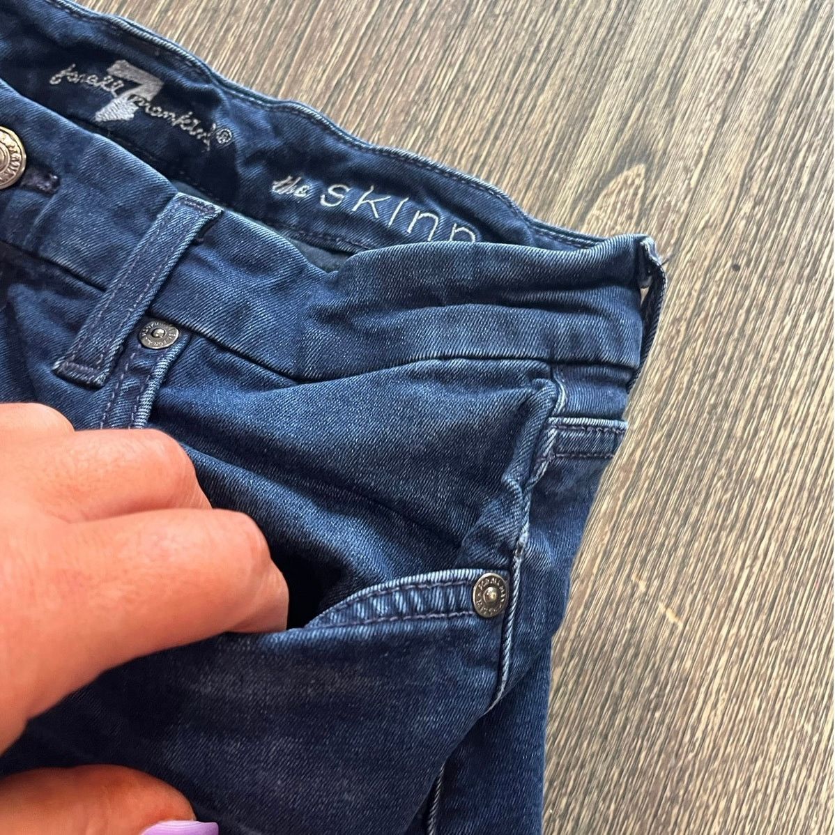 7 For All Mankind 7 For All Mankind The Skinny Jeans Mid Rise Denim Size 27 Size 27" / US 4 / IT 40 - 5 Thumbnail