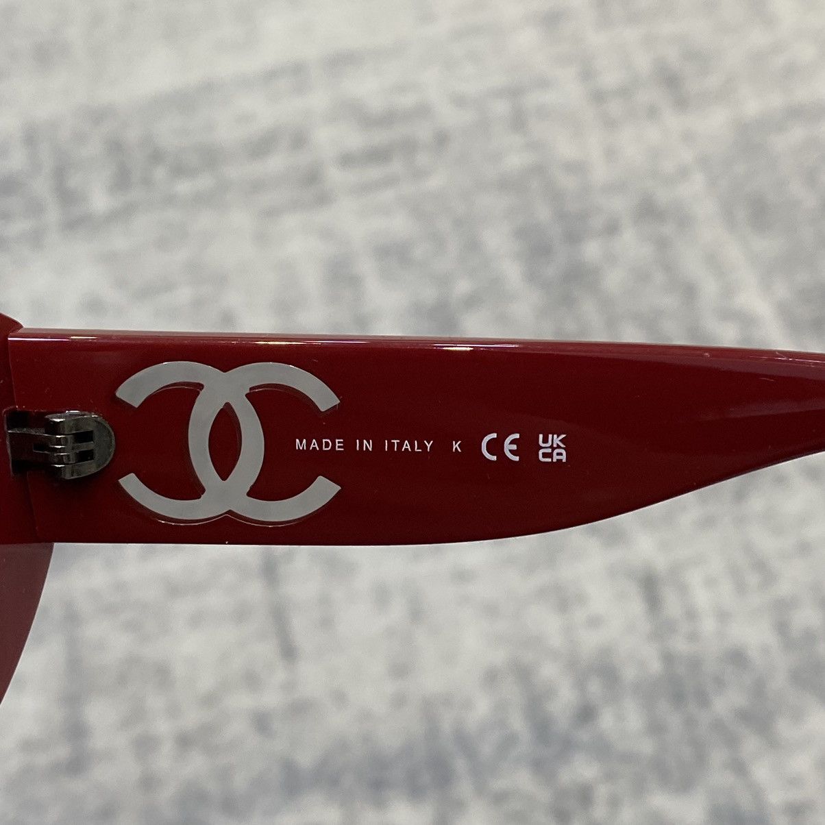 Chanel CHANEL 0CH5528 175971 RED GREY Size ONE SIZE - 5 Thumbnail