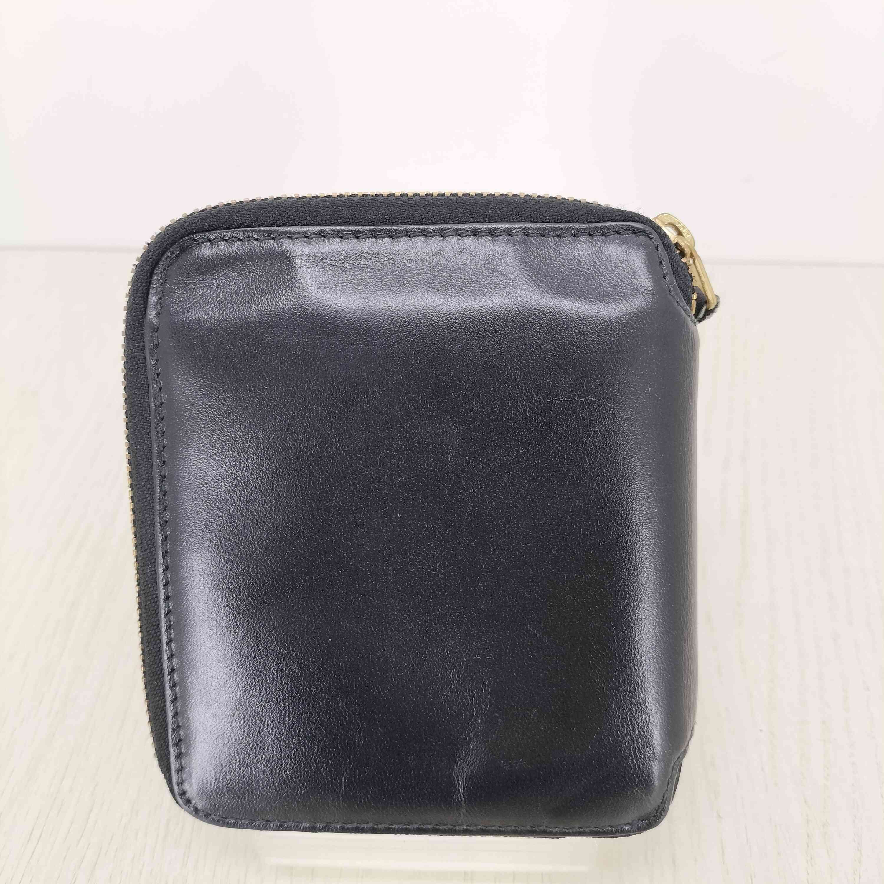 Comme des Garcons Wallet CLASSIC PLAIN Zipper Embossed Logo Inside Black Size ONE SIZE - 2 Thumbnail