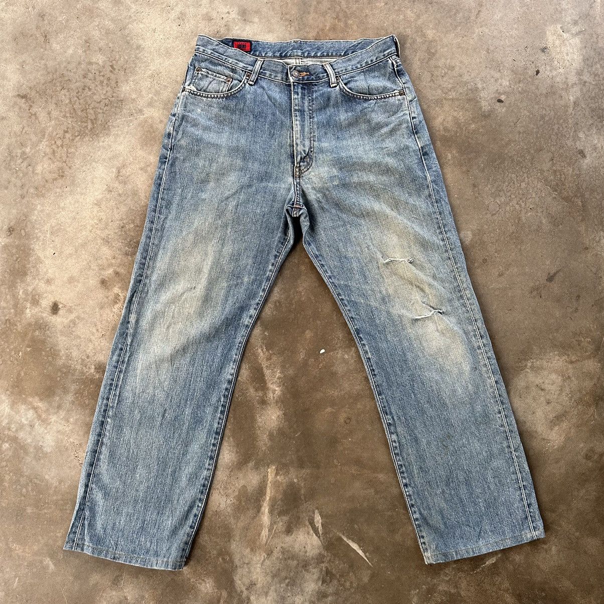 Japanese Brand Vintage Edwin Faded Distressed Sick Denim Jean Pant W33 Size US 33 - 1 Thumbnail