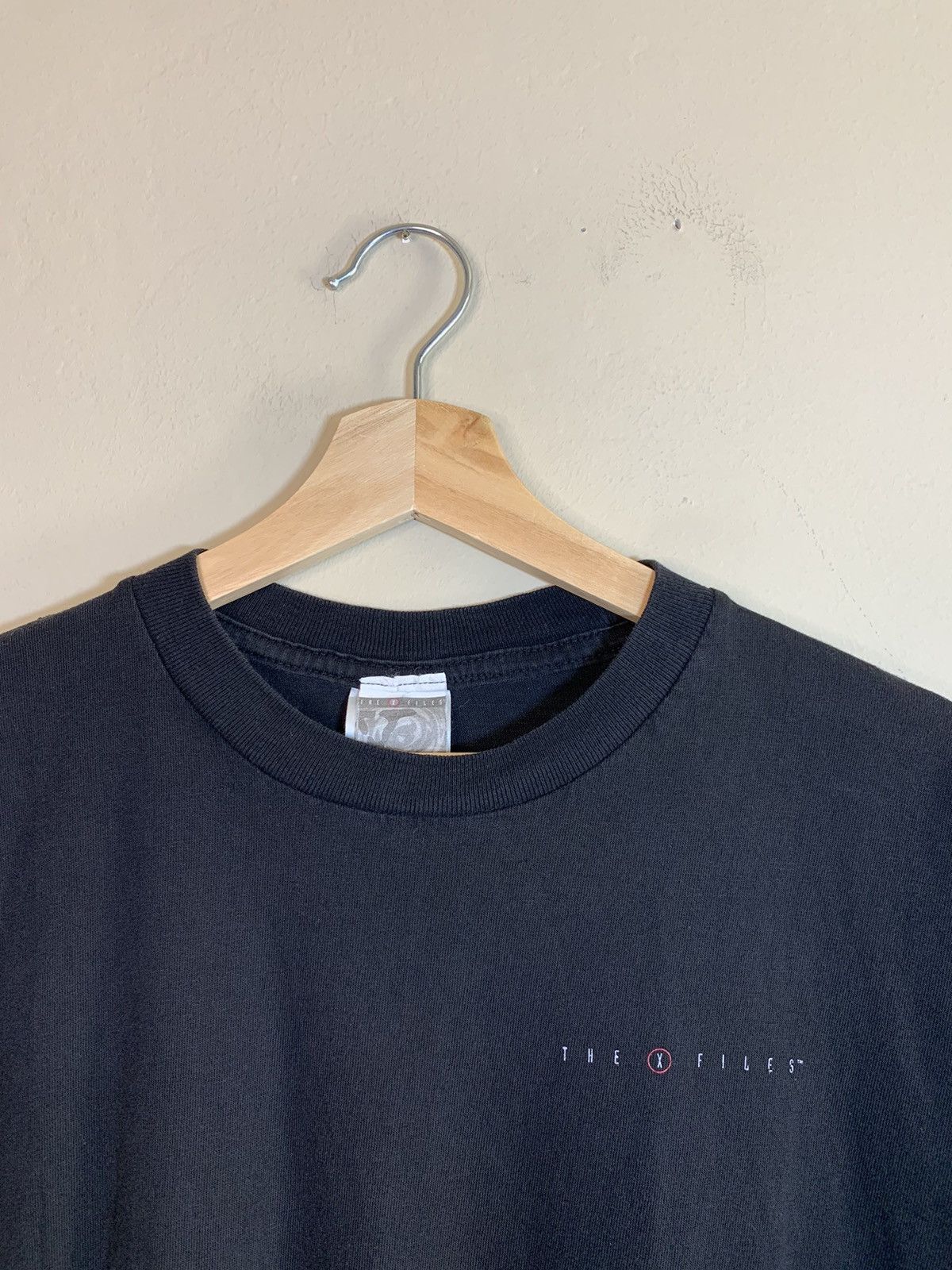 Vintage *RARE* Vintage 90s The X-Files Promo TV Show Movie T-Shirt M Size US M / EU 48-50 / 2 - 4 Thumbnail